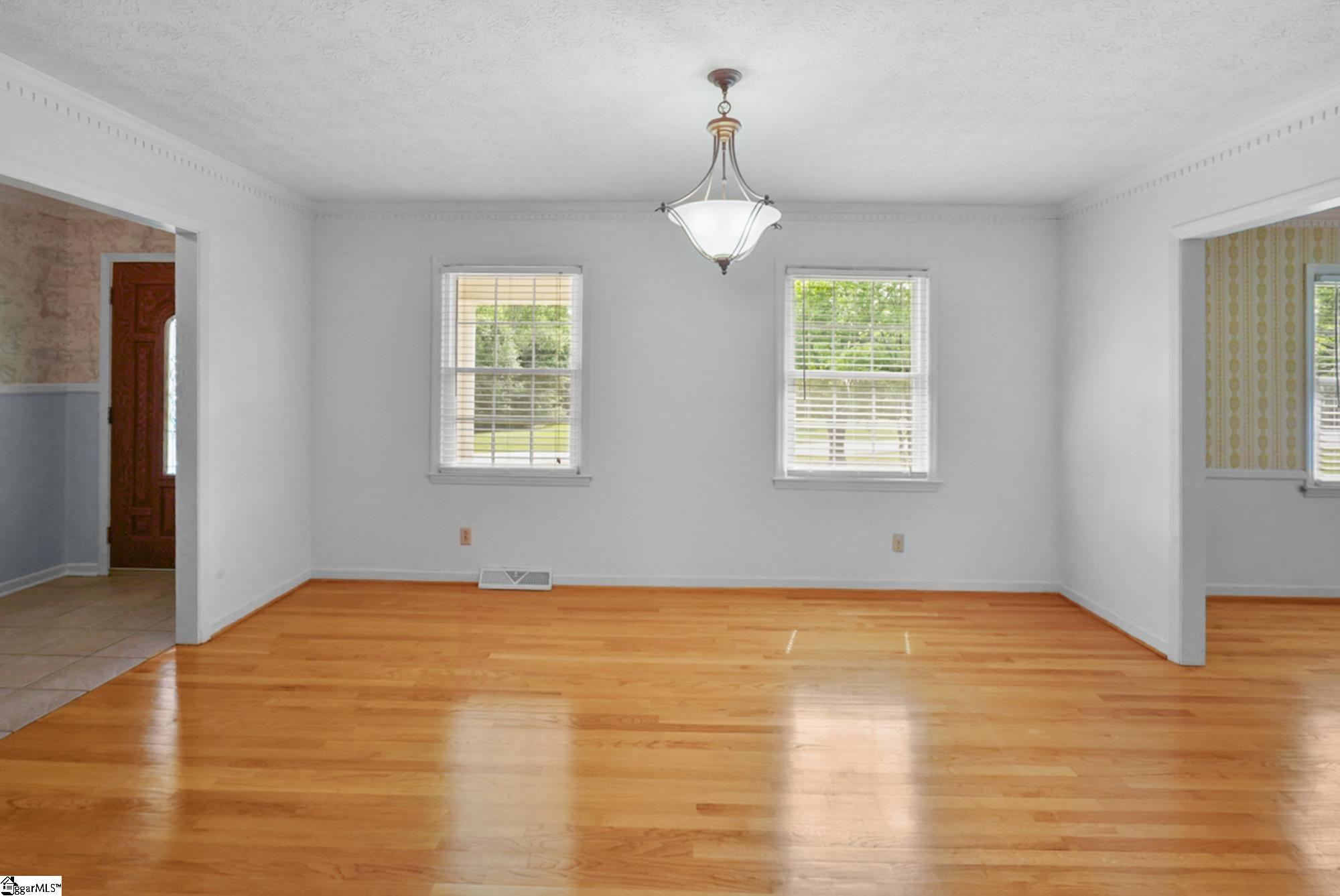 16 Farmington Trail Travelers Rest, SC 29690