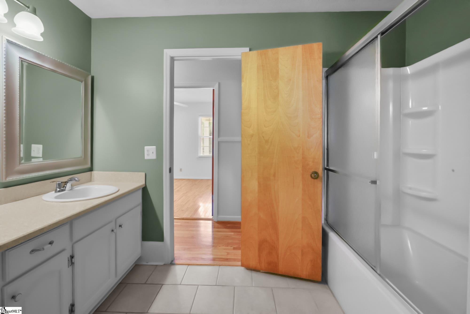 16 Farmington Trail Travelers Rest, SC 29690