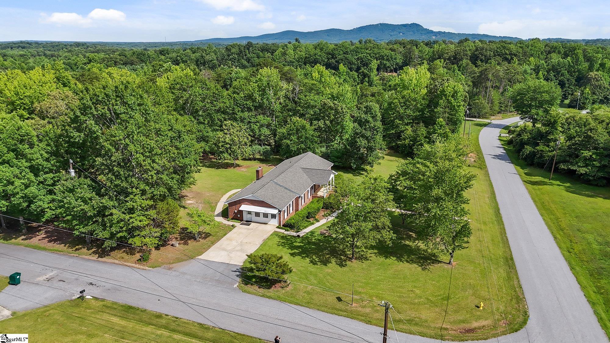 16 Farmington Trail Travelers Rest, SC 29690