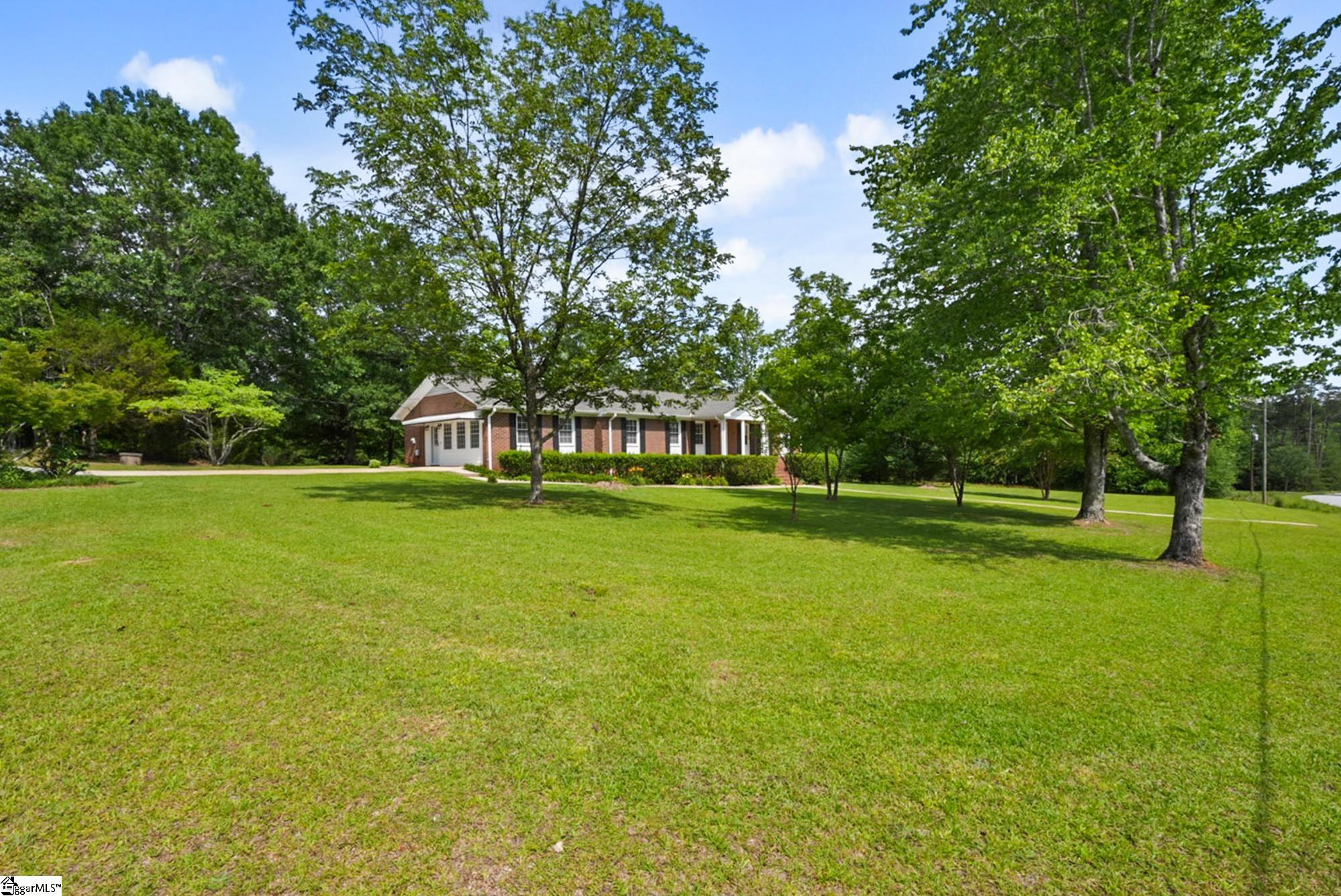 16 Farmington Trail Travelers Rest, SC 29690