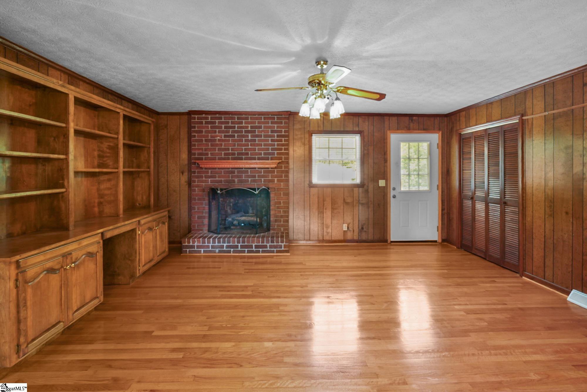 16 Farmington Trail Travelers Rest, SC 29690