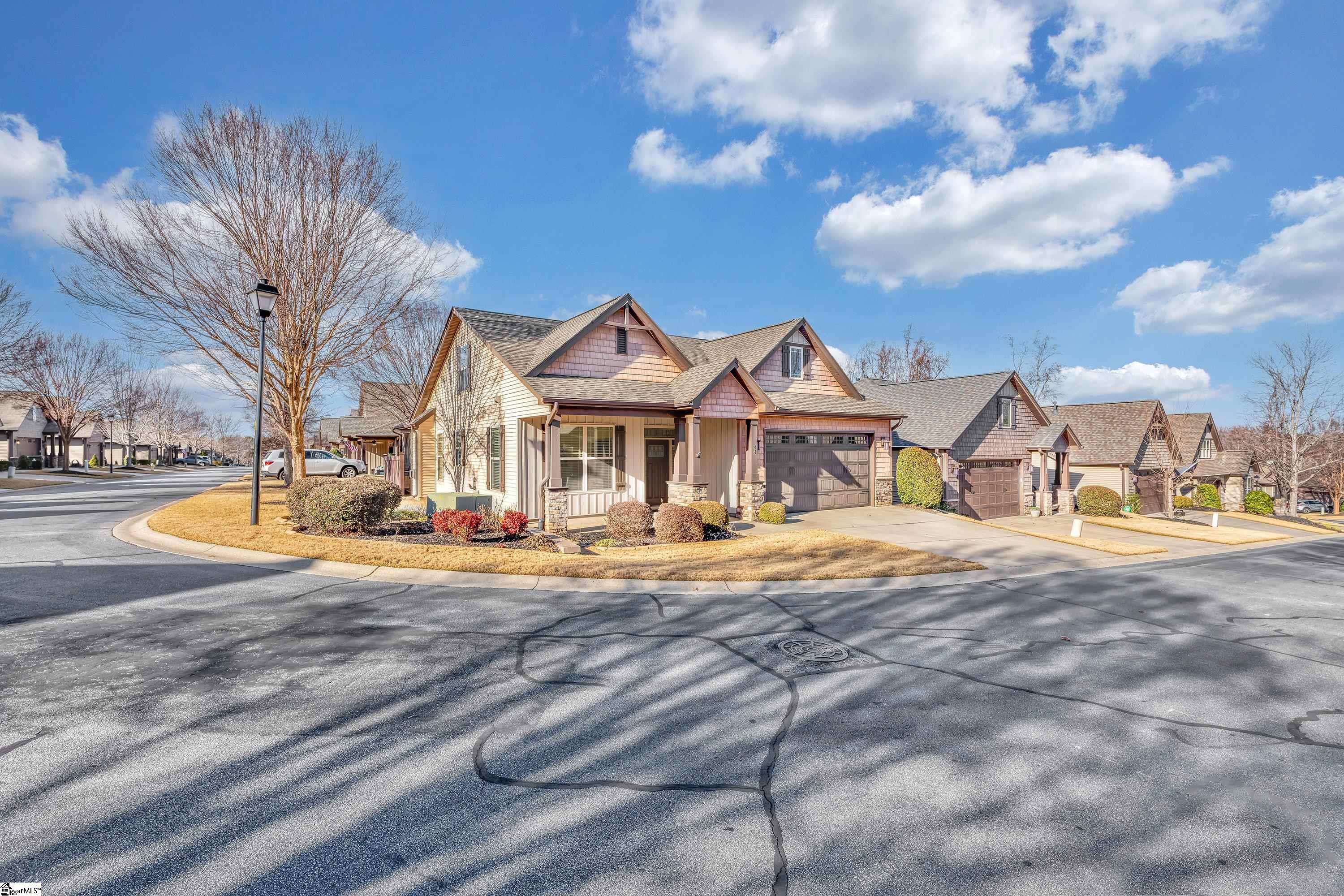 23 Litten Way Greenville, SC 29615
