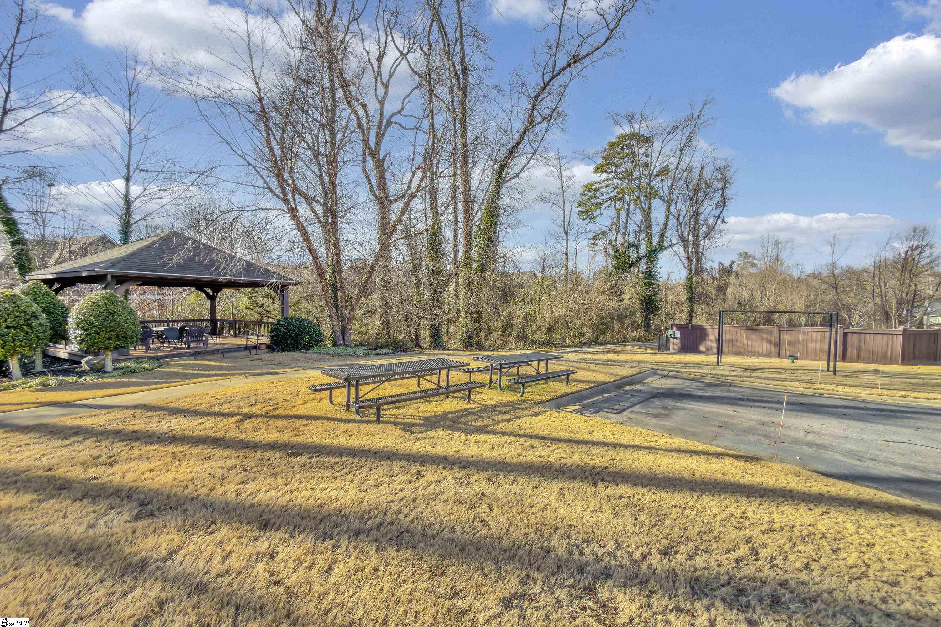 23 Litten Way Greenville, SC 29615
