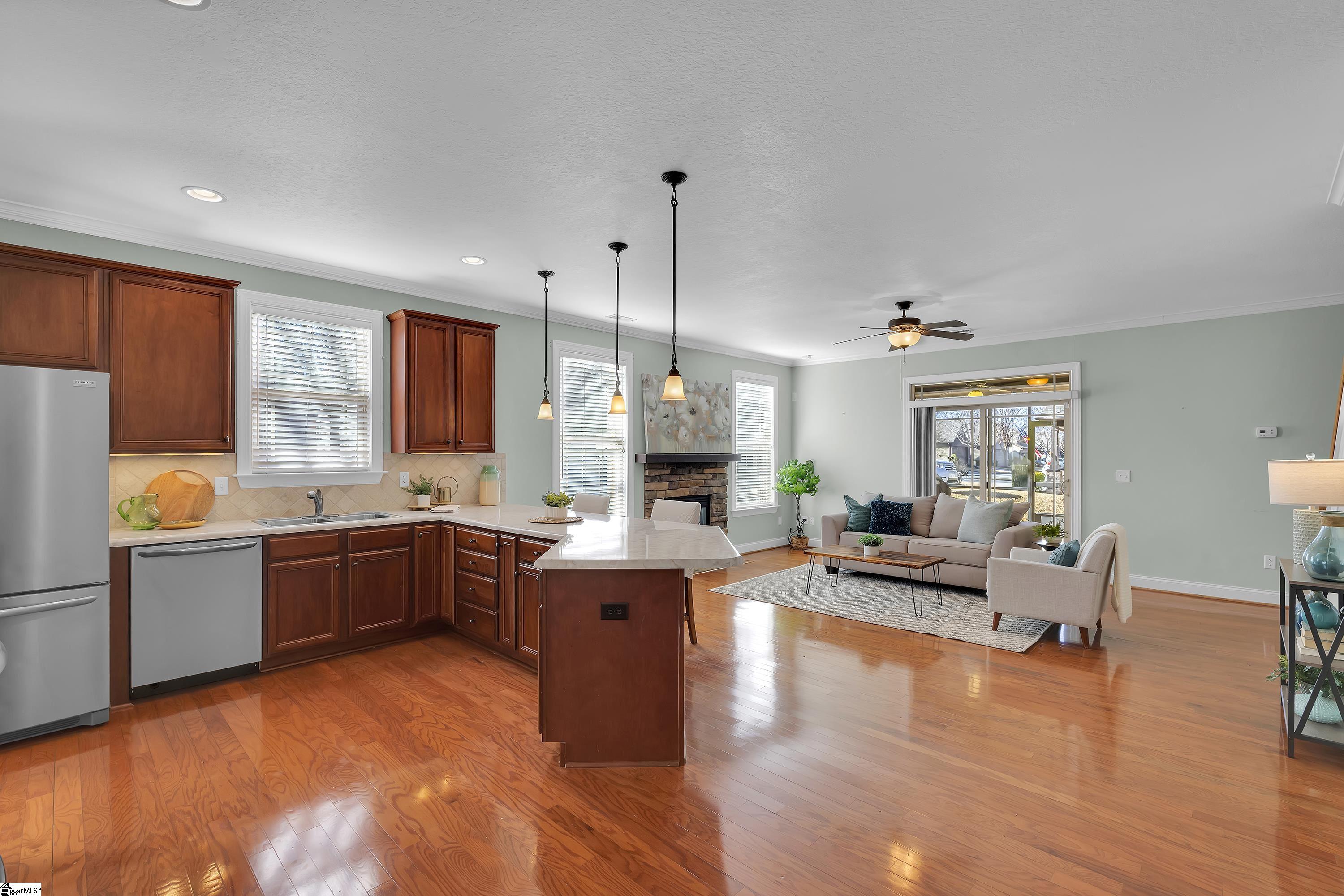 23 Litten Way Greenville, SC 29615