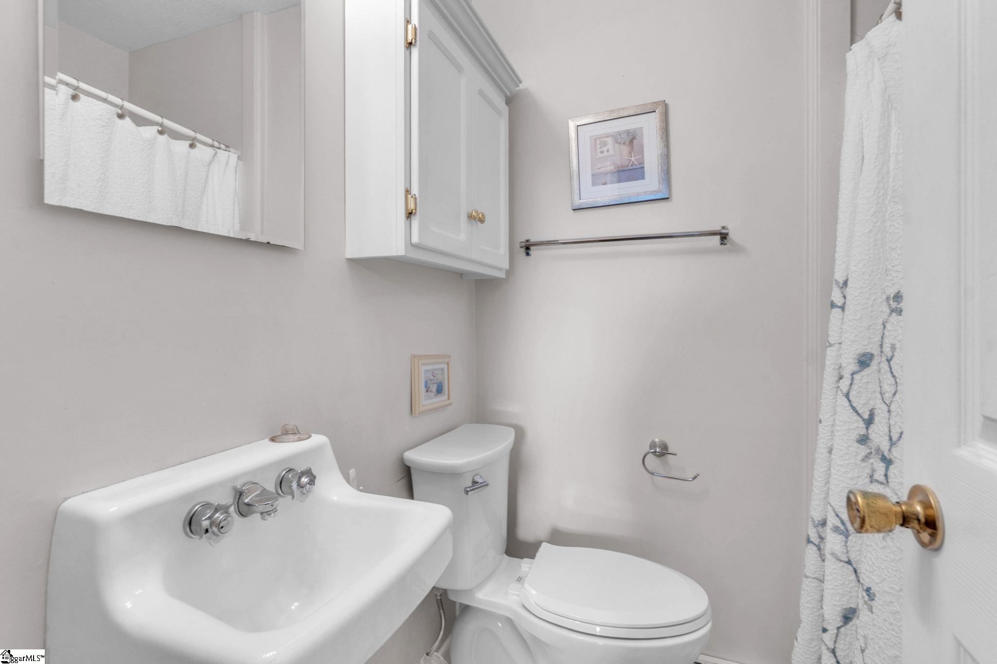 200 Rampey Street Easley, SC 29640