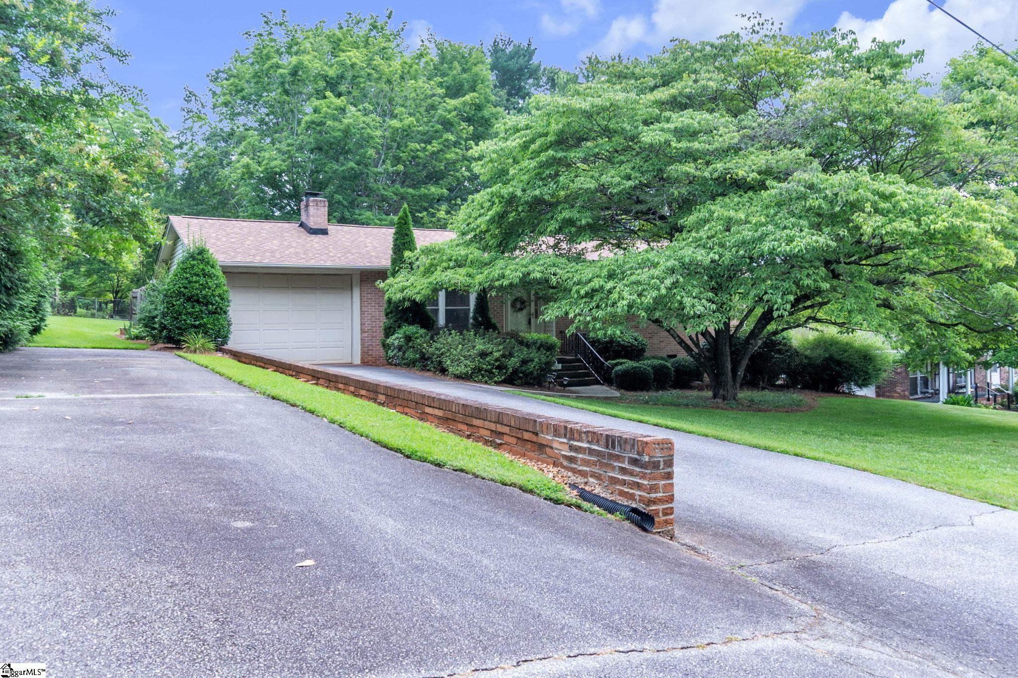 200 Rampey Street Easley, SC 29640