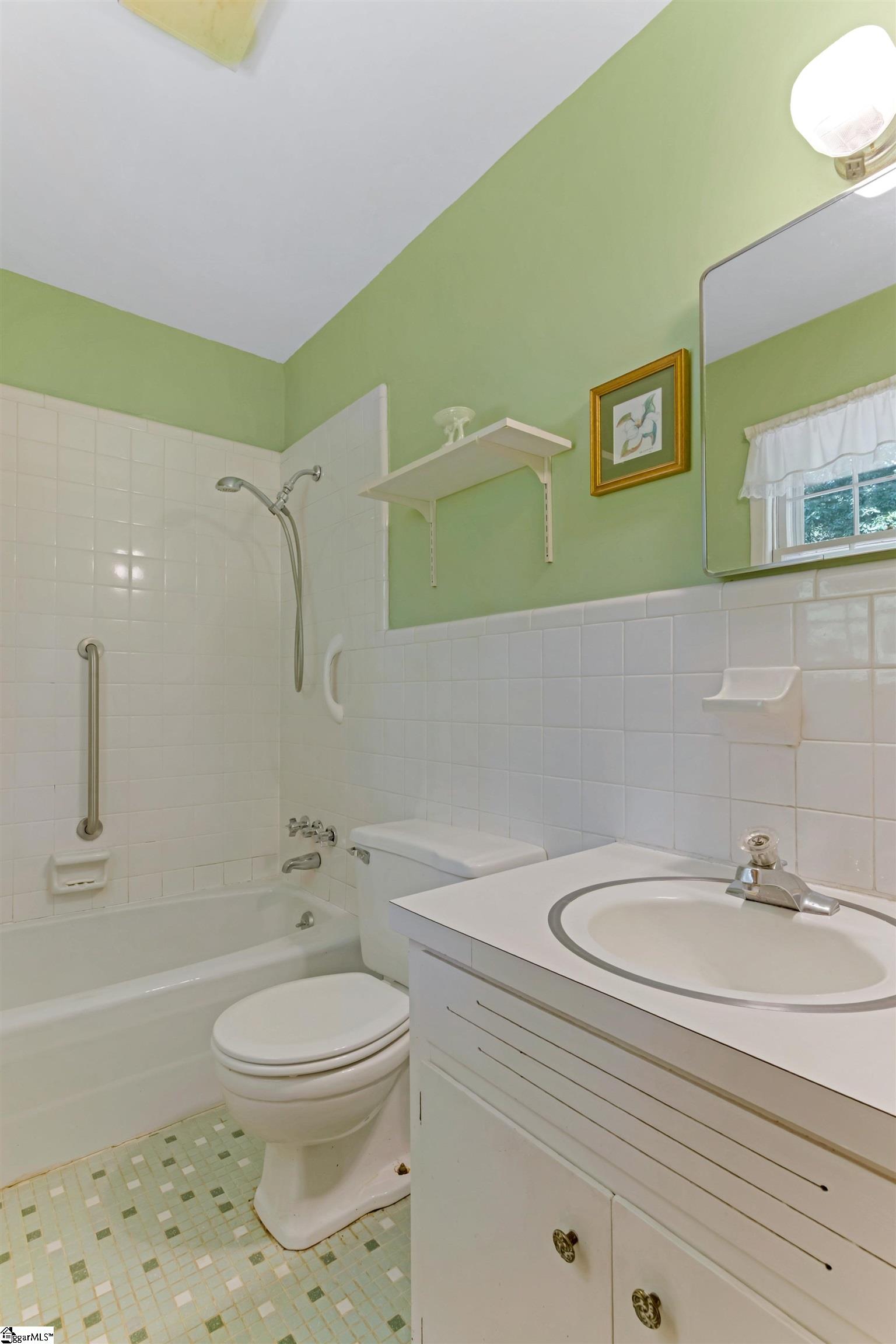 8 Dickens Lane Taylors, SC 29687