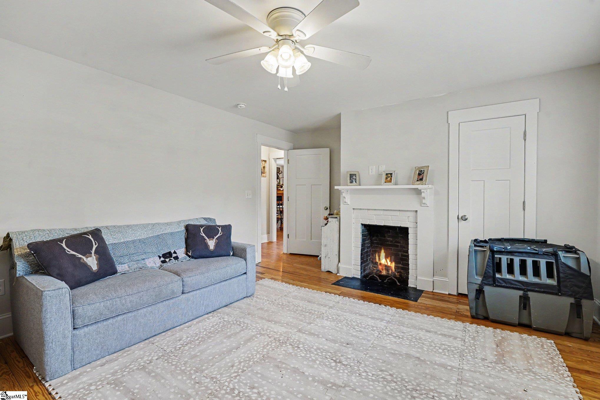 44 Wofford Road Taylors, SC 29687