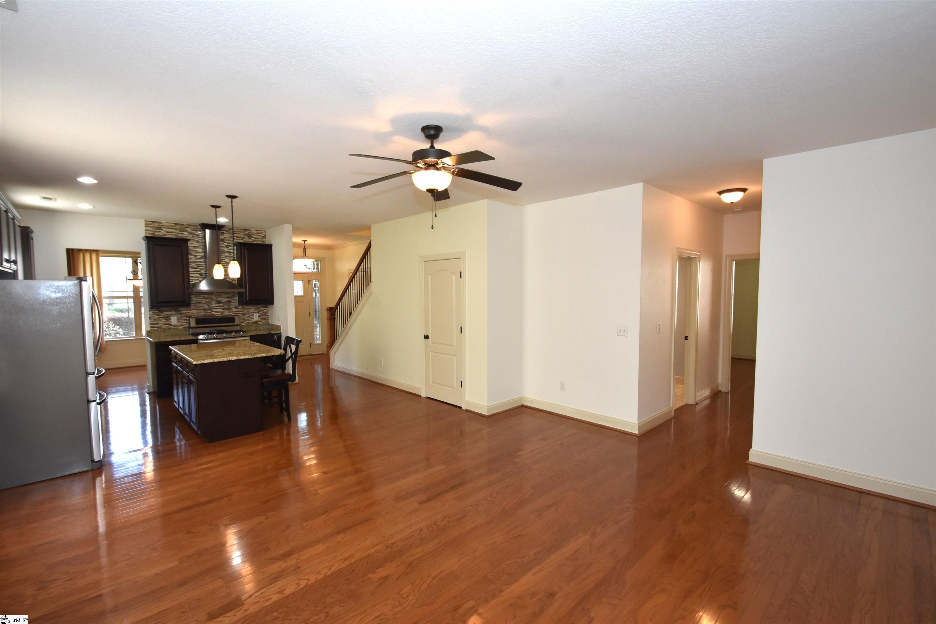 26 Dolerite Drive Taylors, SC 29687