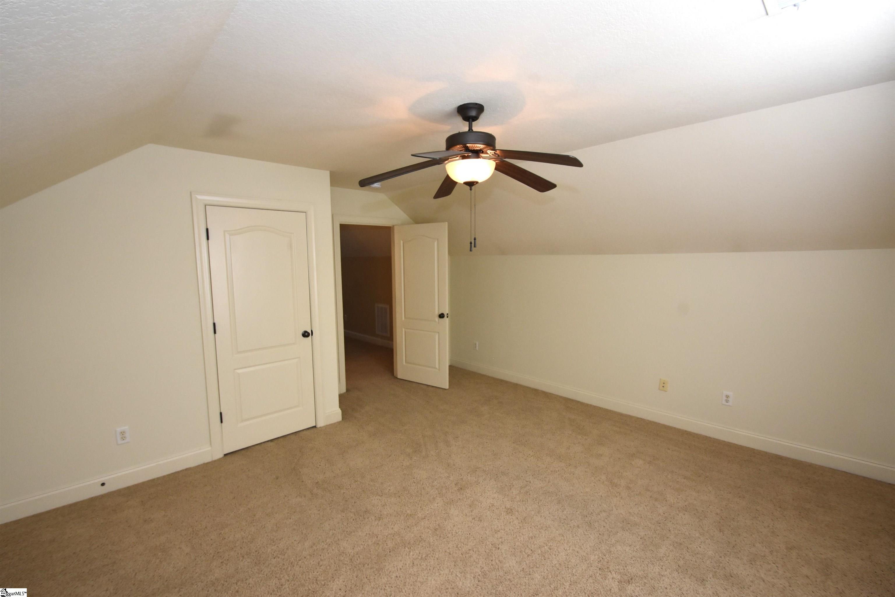 26 Dolerite Drive Taylors, SC 29687