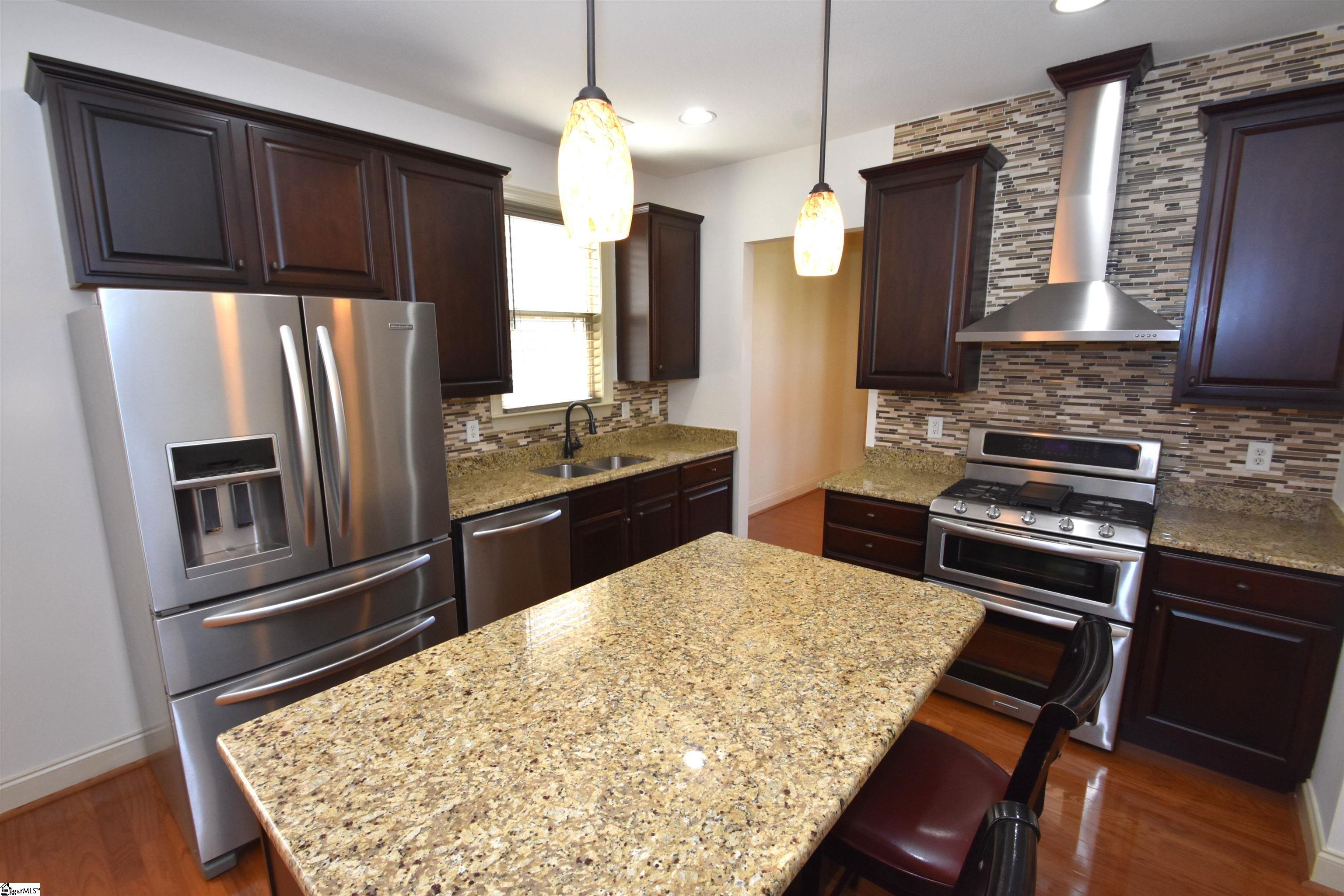 26 Dolerite Drive Taylors, SC 29687