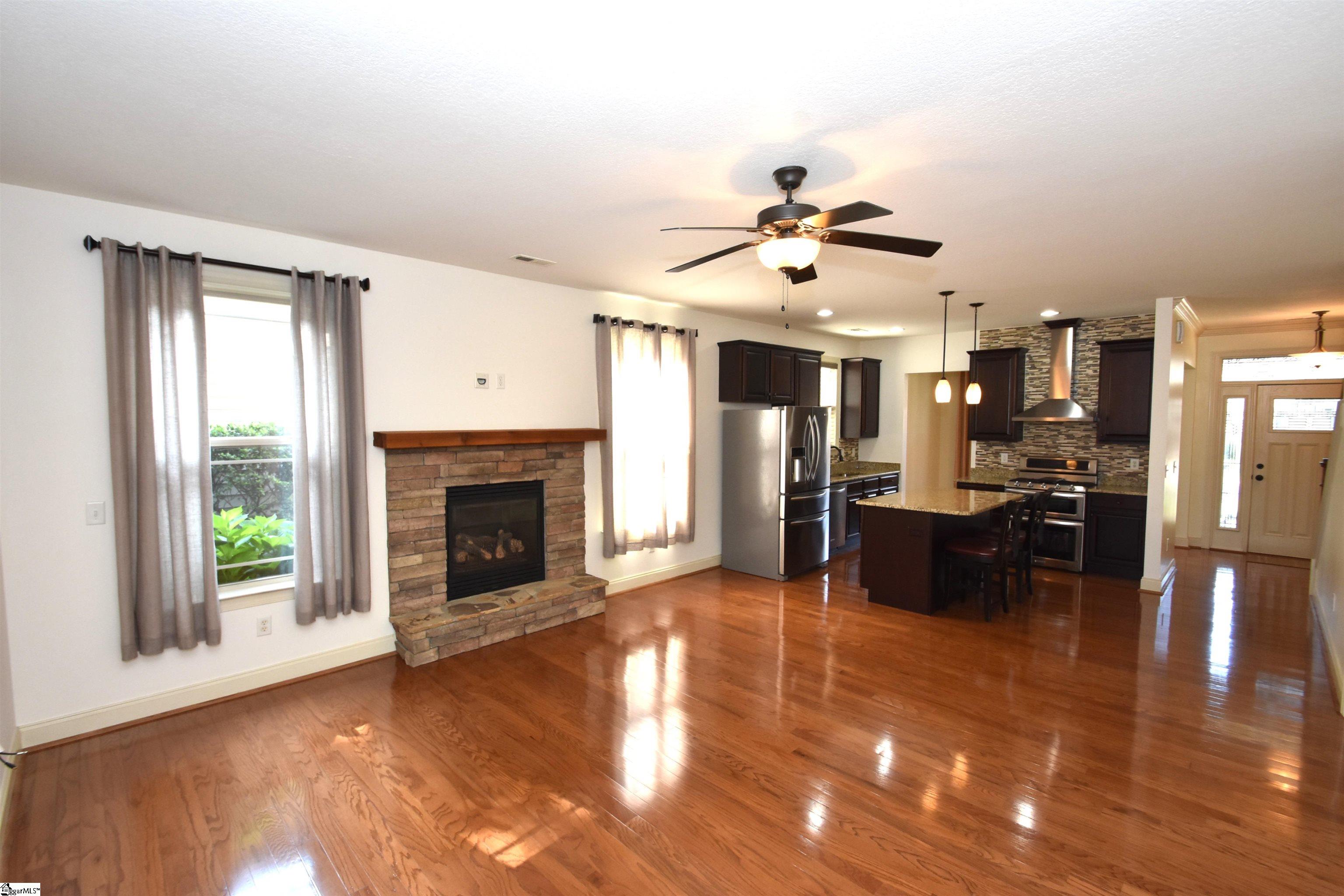 26 Dolerite Drive Taylors, SC 29687