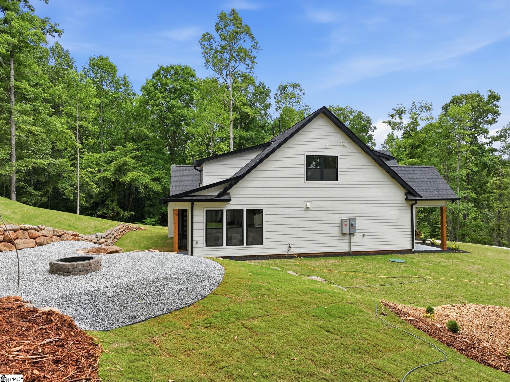 119 S Shore Drive Fair Play, SC 29643