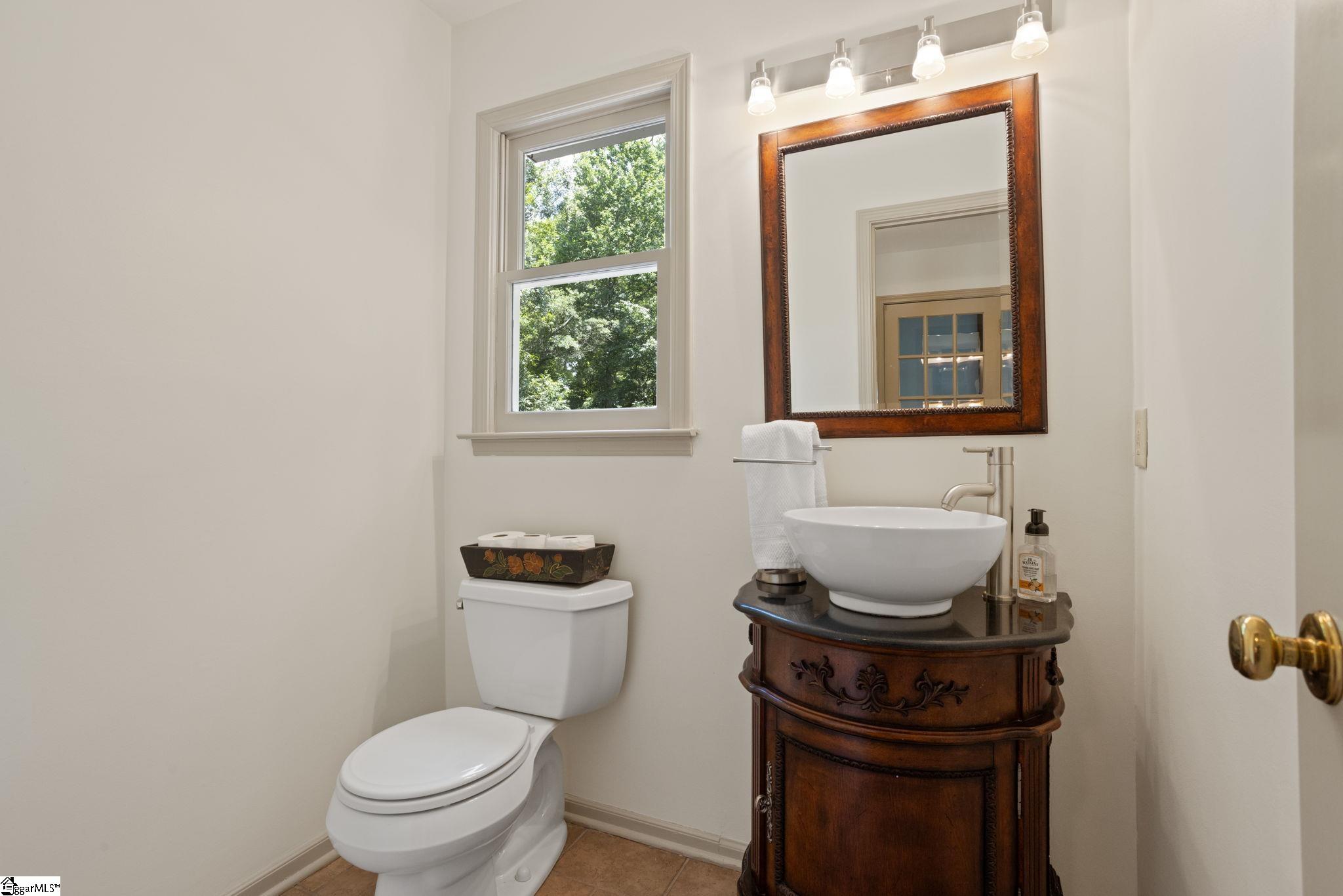 4 Bendingwood Court Taylors, SC 29687