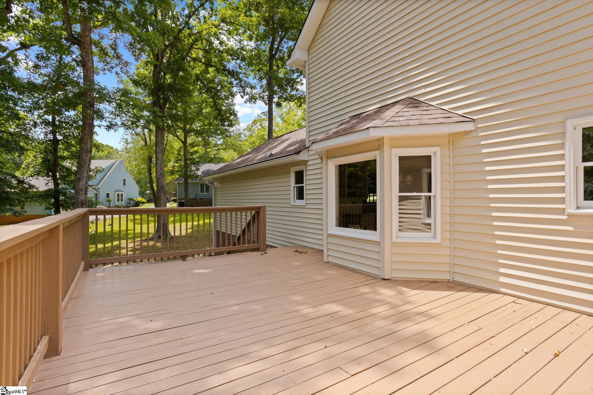 4 Bendingwood Court Taylors, SC 29687