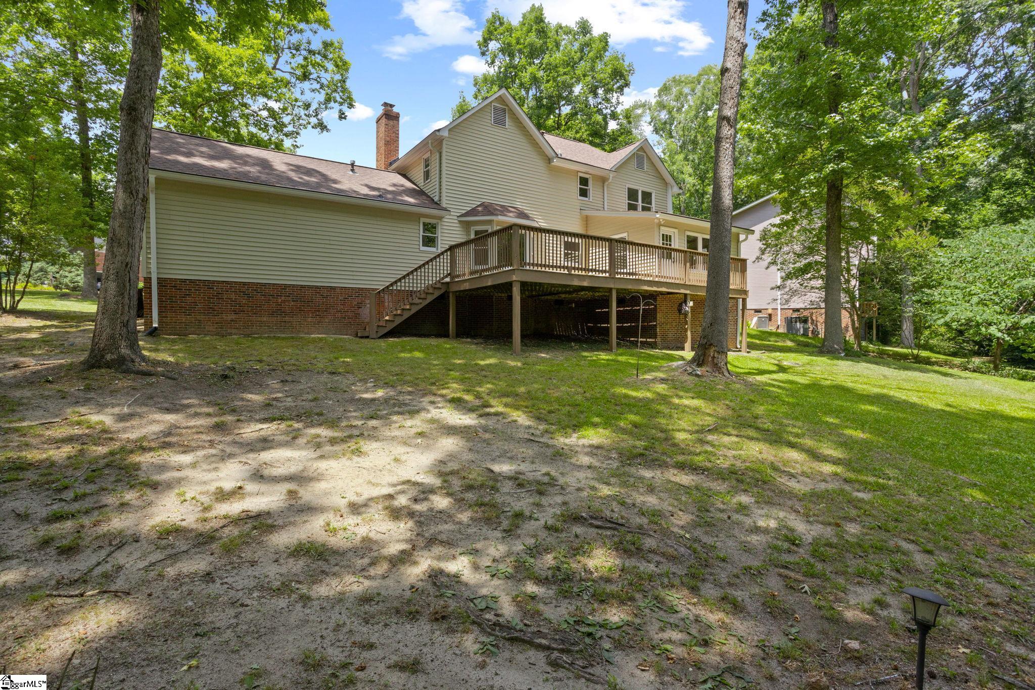 4 Bendingwood Court Taylors, SC 29687