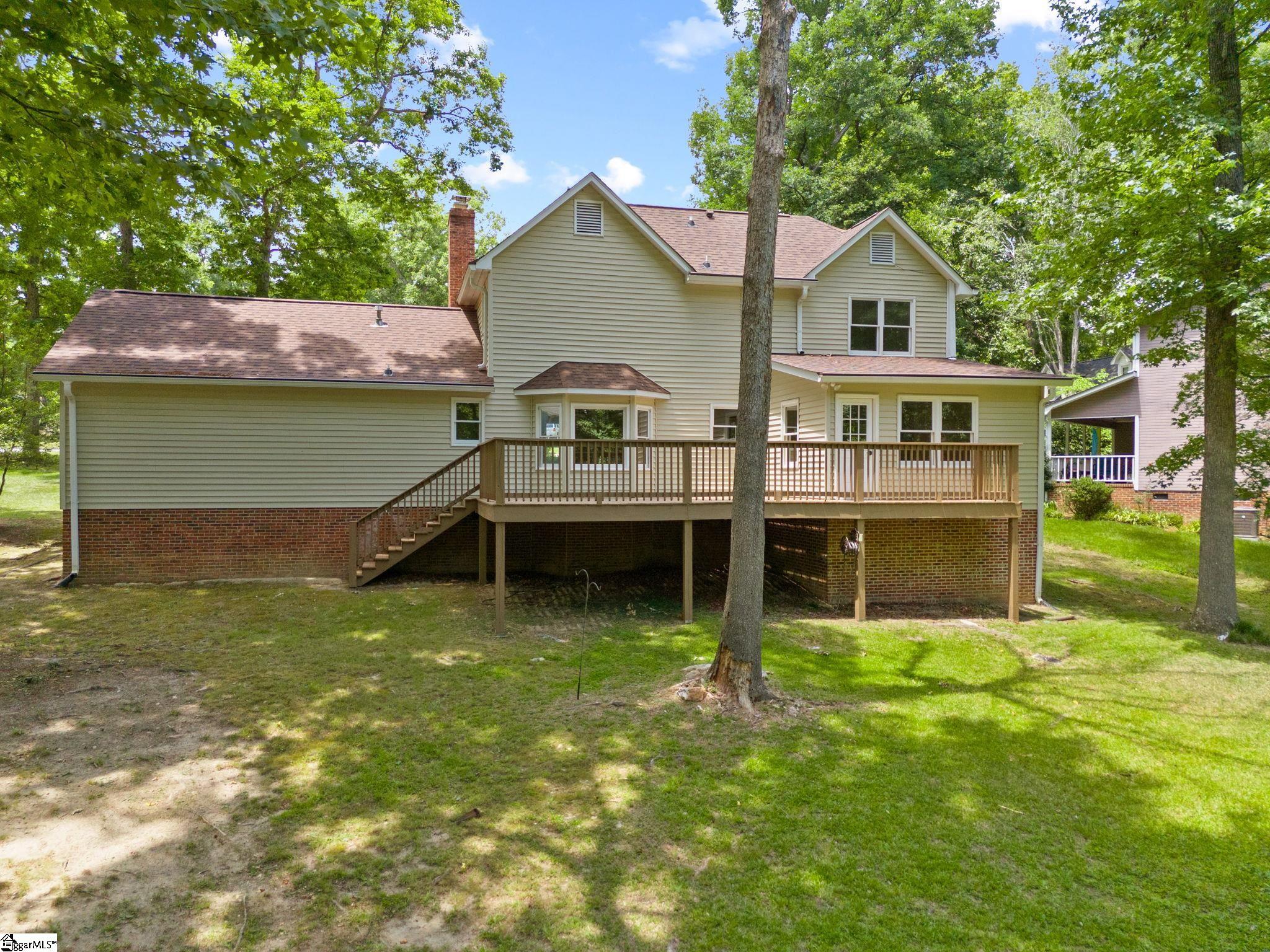 4 Bendingwood Court Taylors, SC 29687