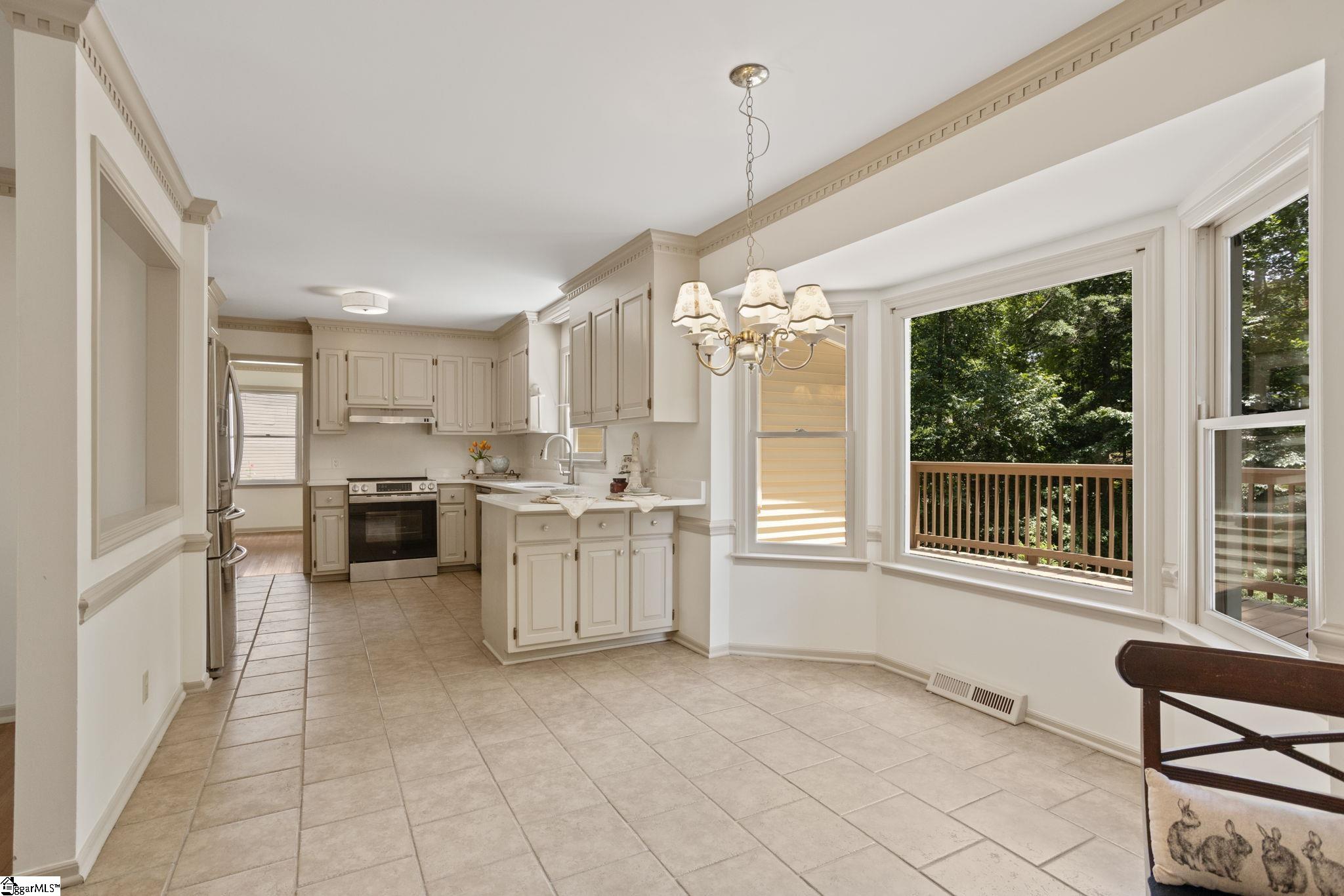 4 Bendingwood Court Taylors, SC 29687