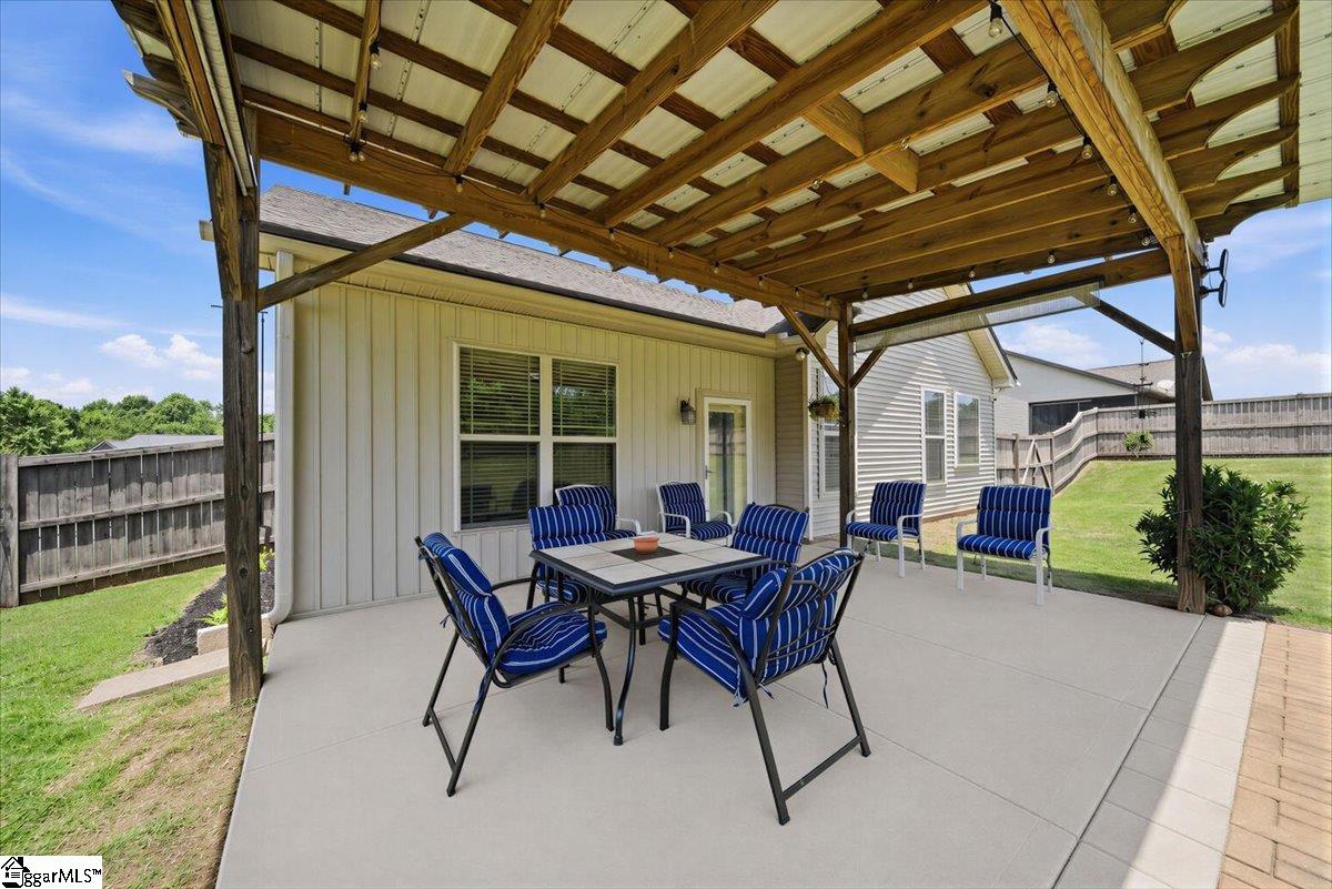 47 Rising Meadow Lane Taylors, SC 29687