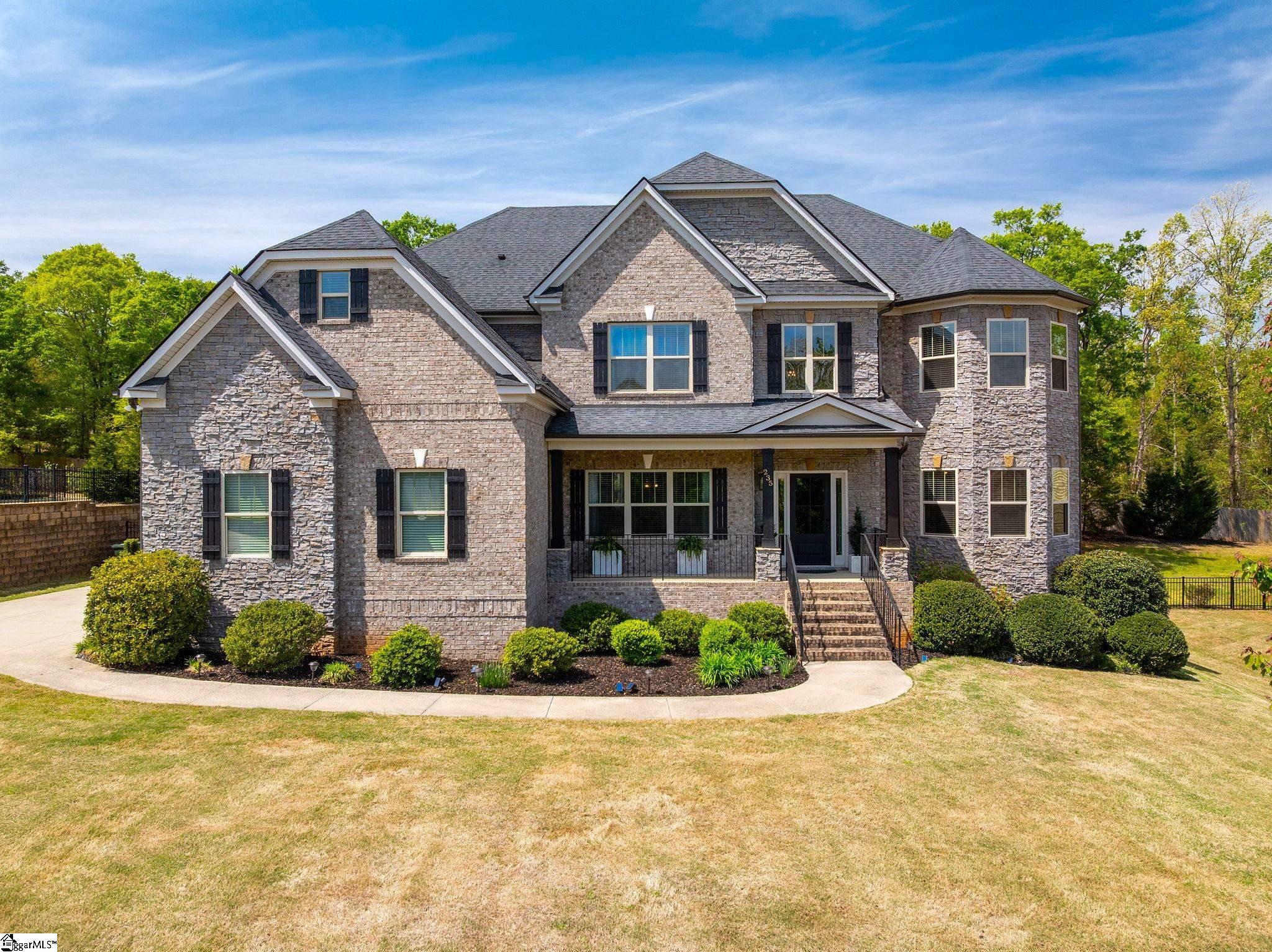 235 Tuxedo Lane Greer, SC 29651