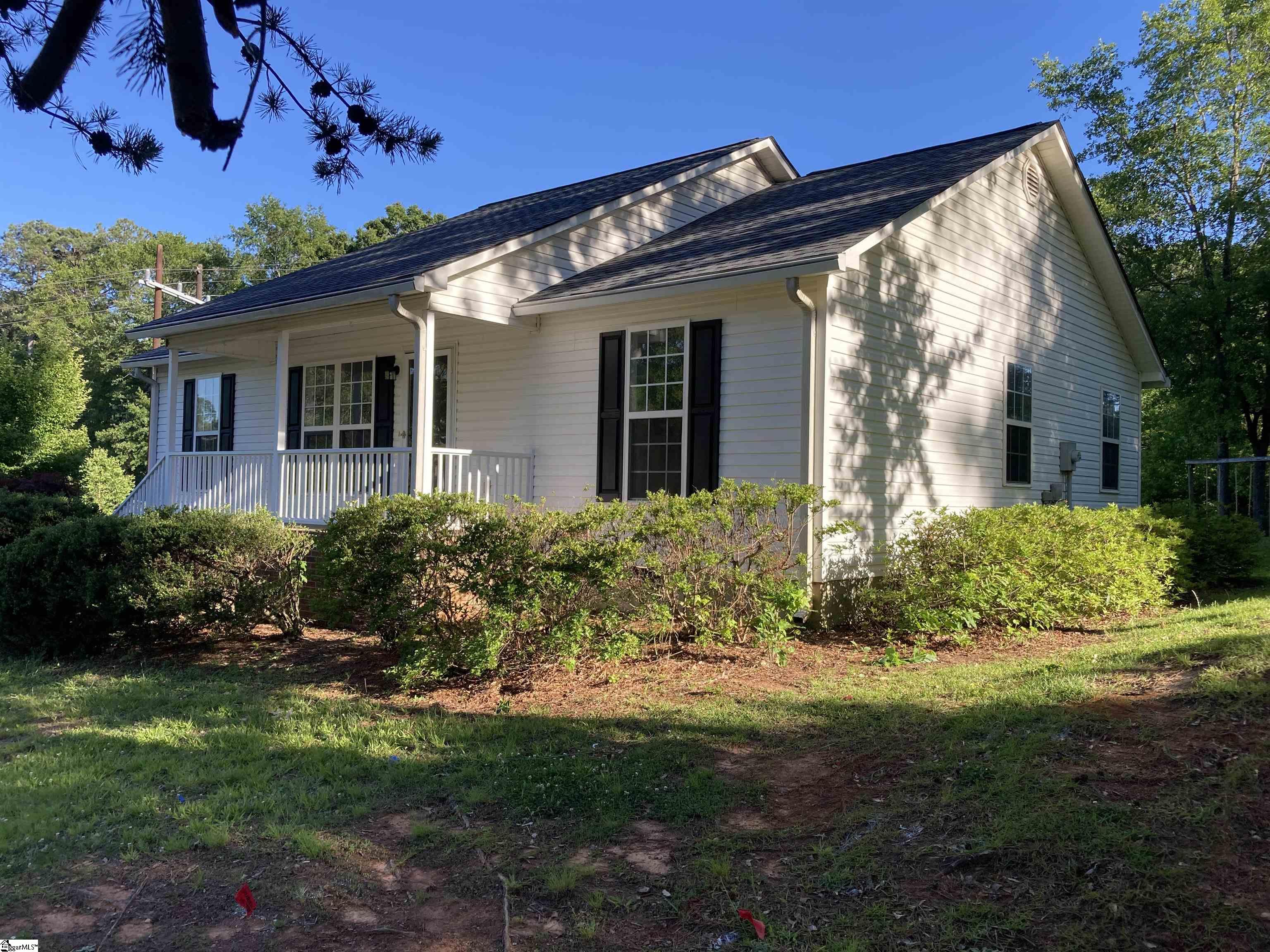 110 Poplar Creek Drive Spartanburg, SC 29303
