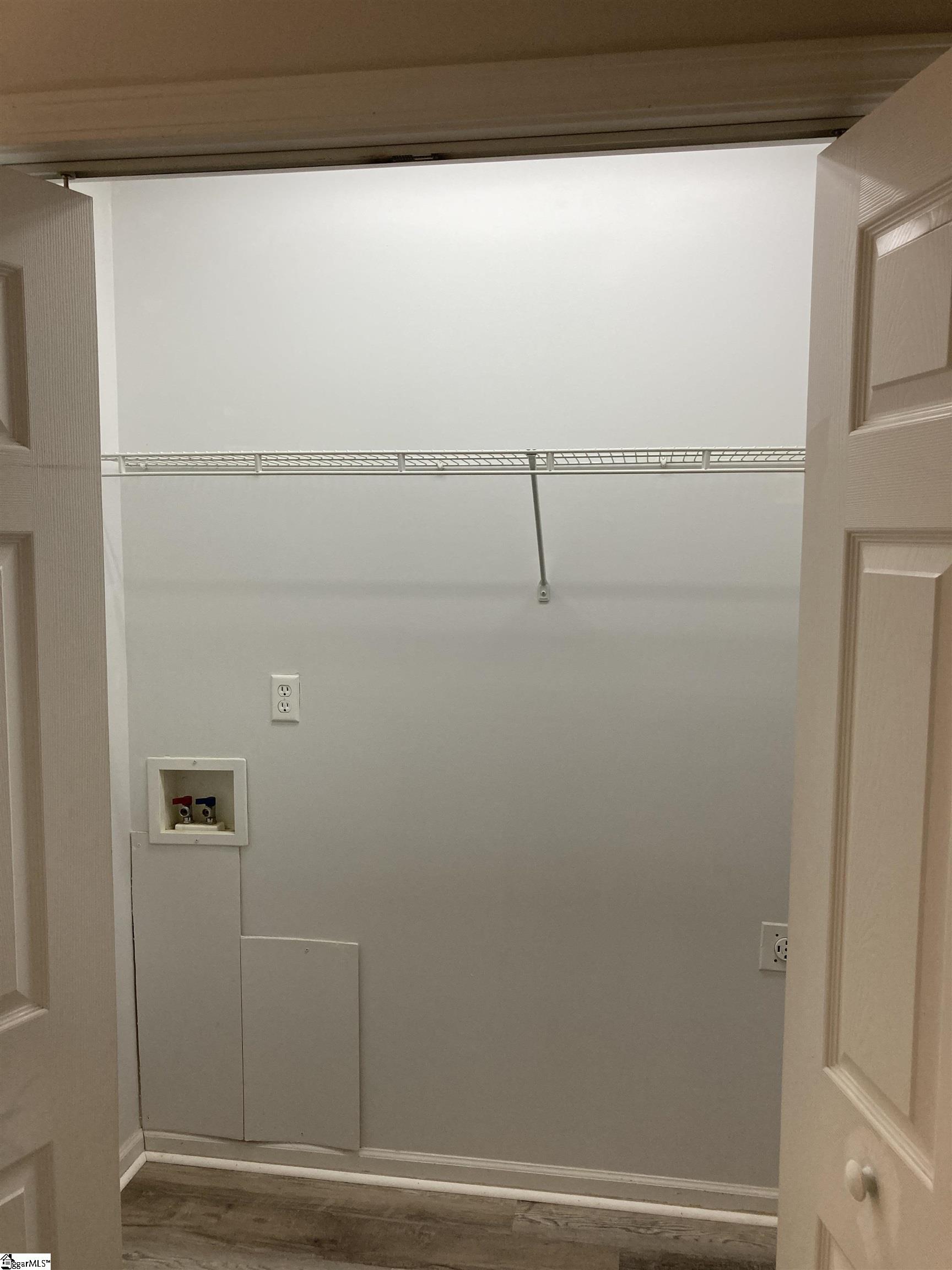 110 Poplar Creek Drive Spartanburg, SC 29303