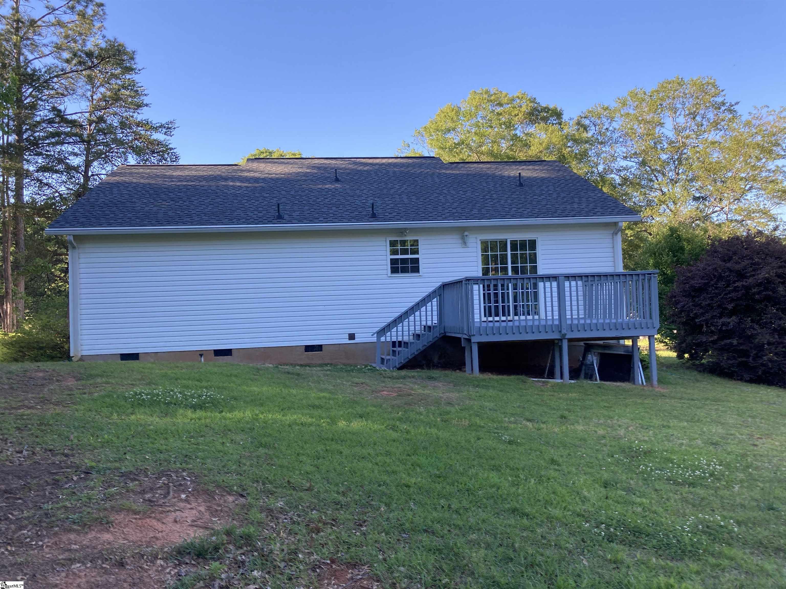 110 Poplar Creek Drive Spartanburg, SC 29303
