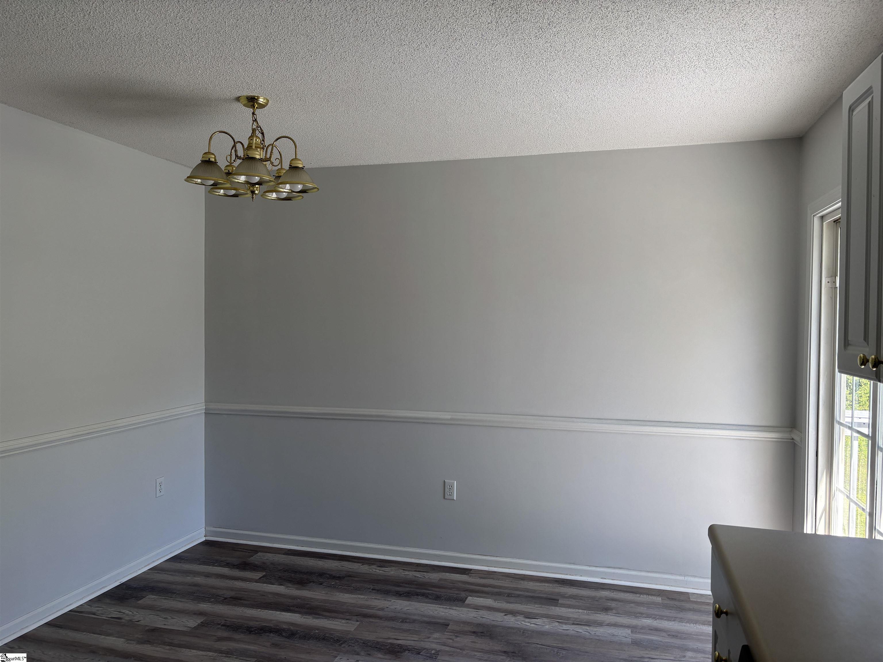 110 Poplar Creek Drive Spartanburg, SC 29303