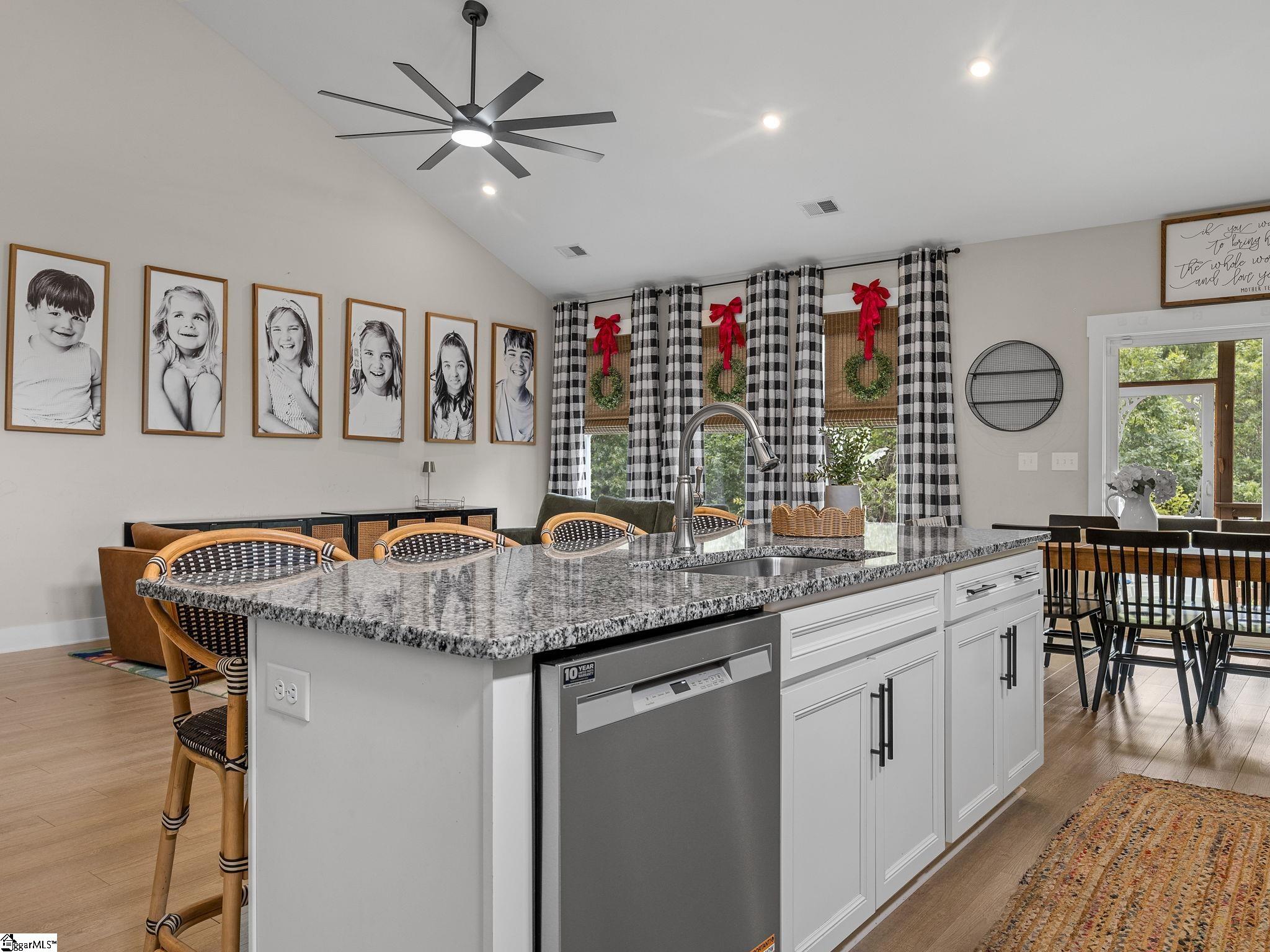 622 Minster Court Moore, SC 29369