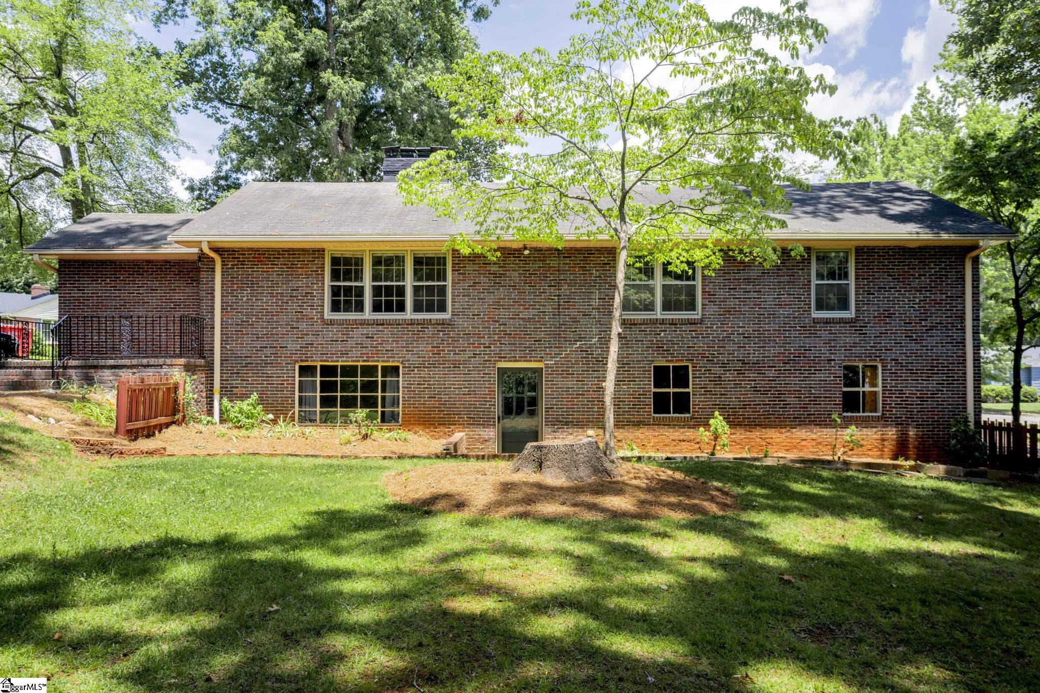 517 Dellwood Drive Greenville, SC 29609