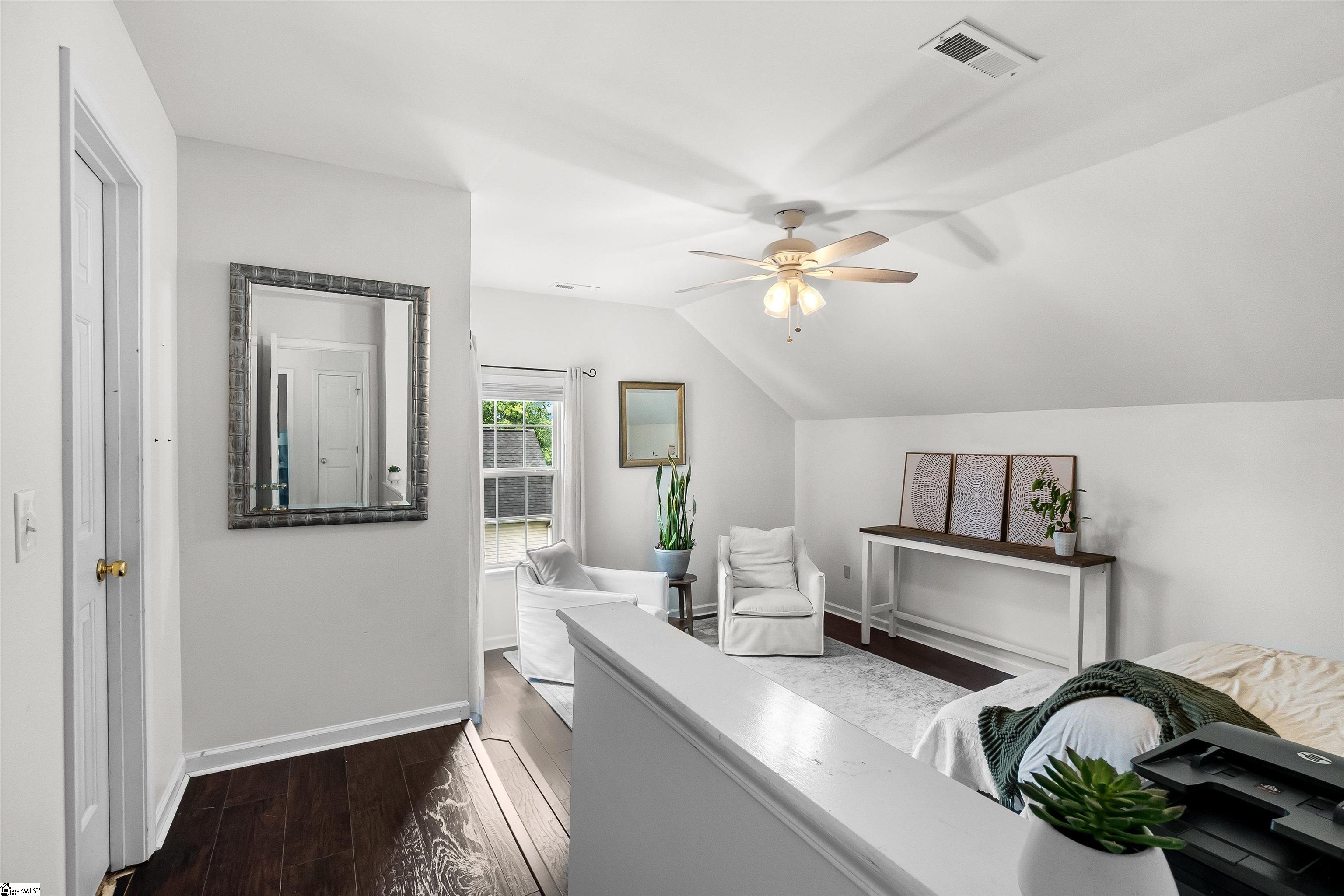 104 Golden Crest Court Mauldin, SC 29662