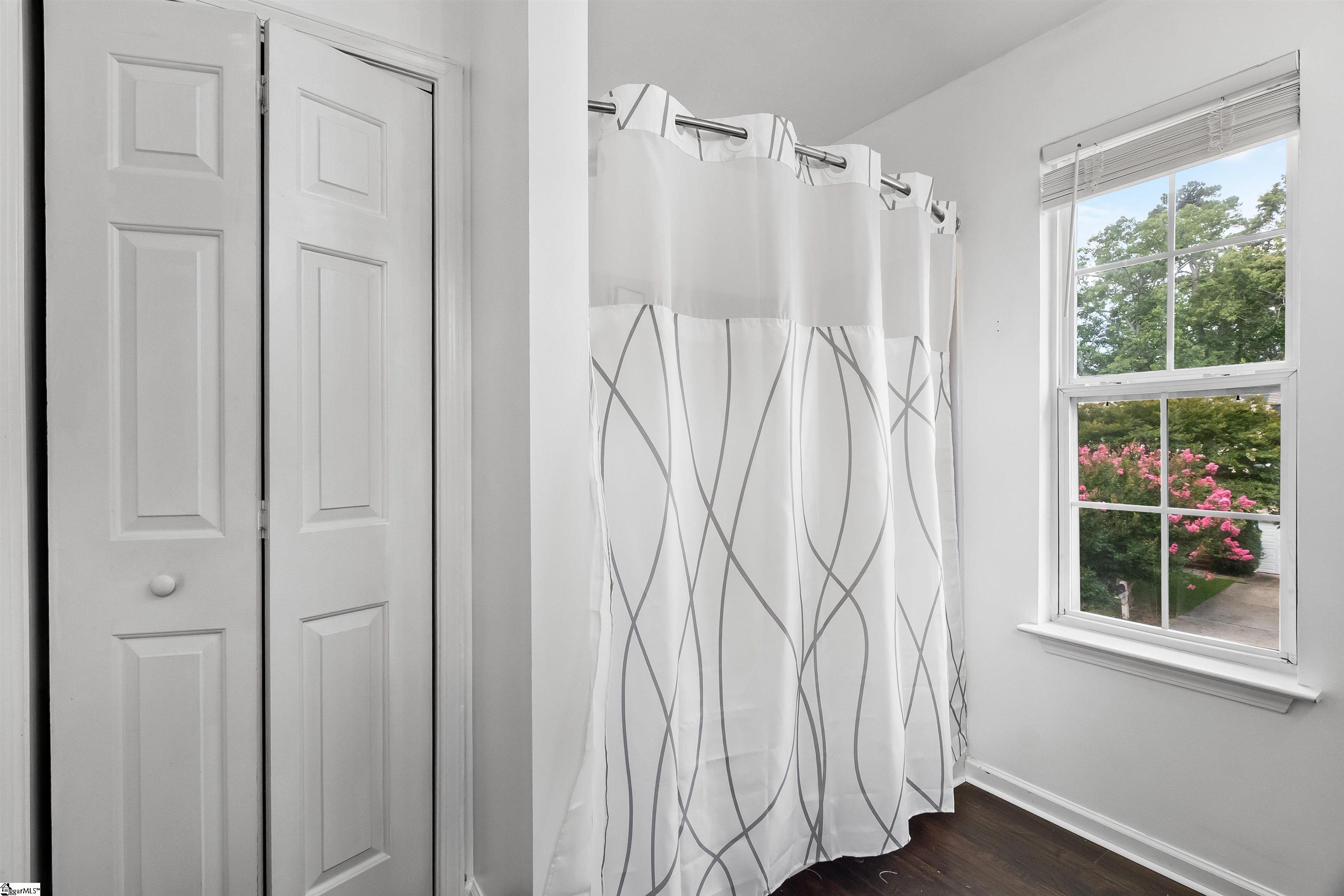 104 Golden Crest Court Mauldin, SC 29662