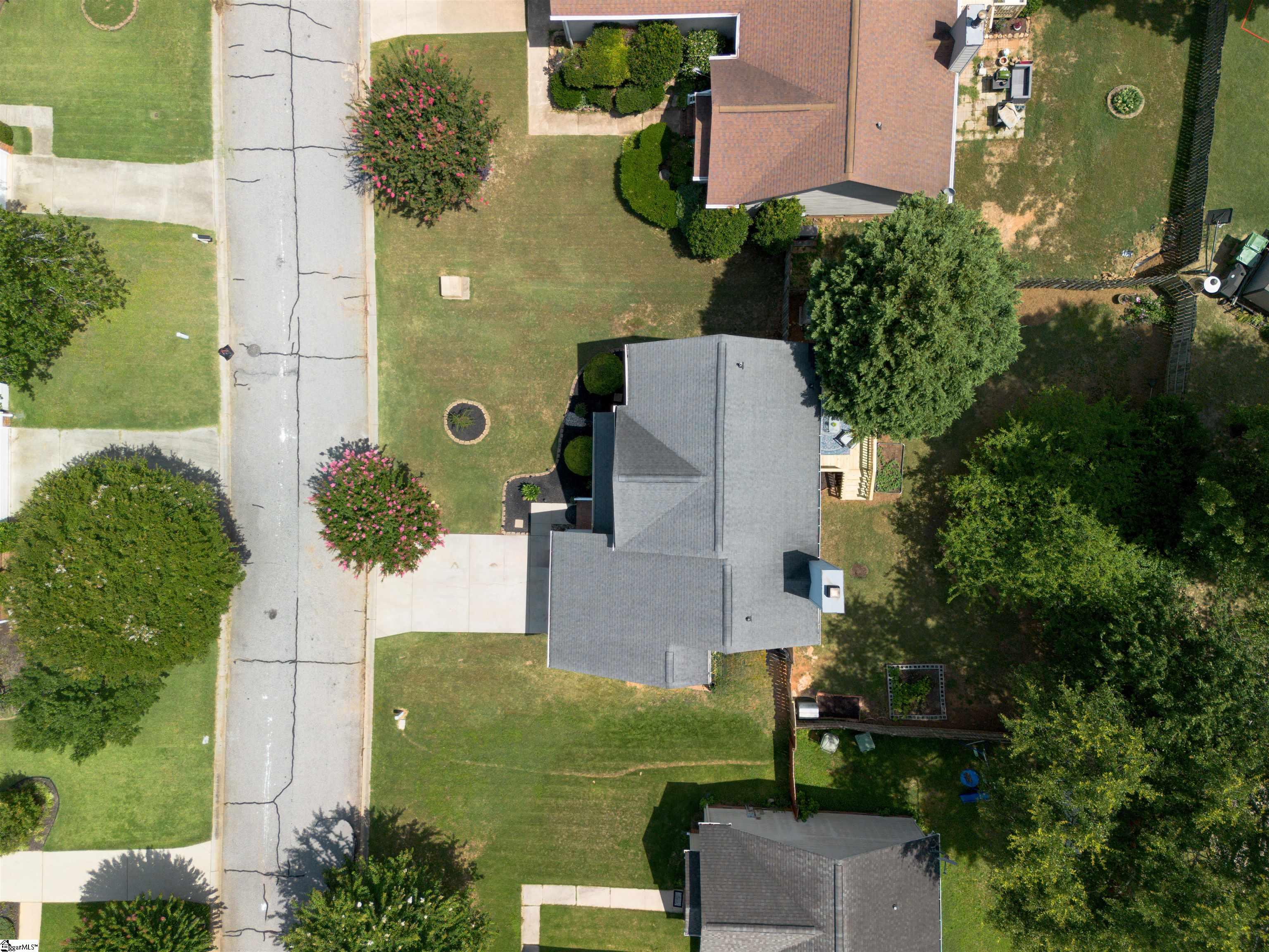 104 Golden Crest Court Mauldin, SC 29662