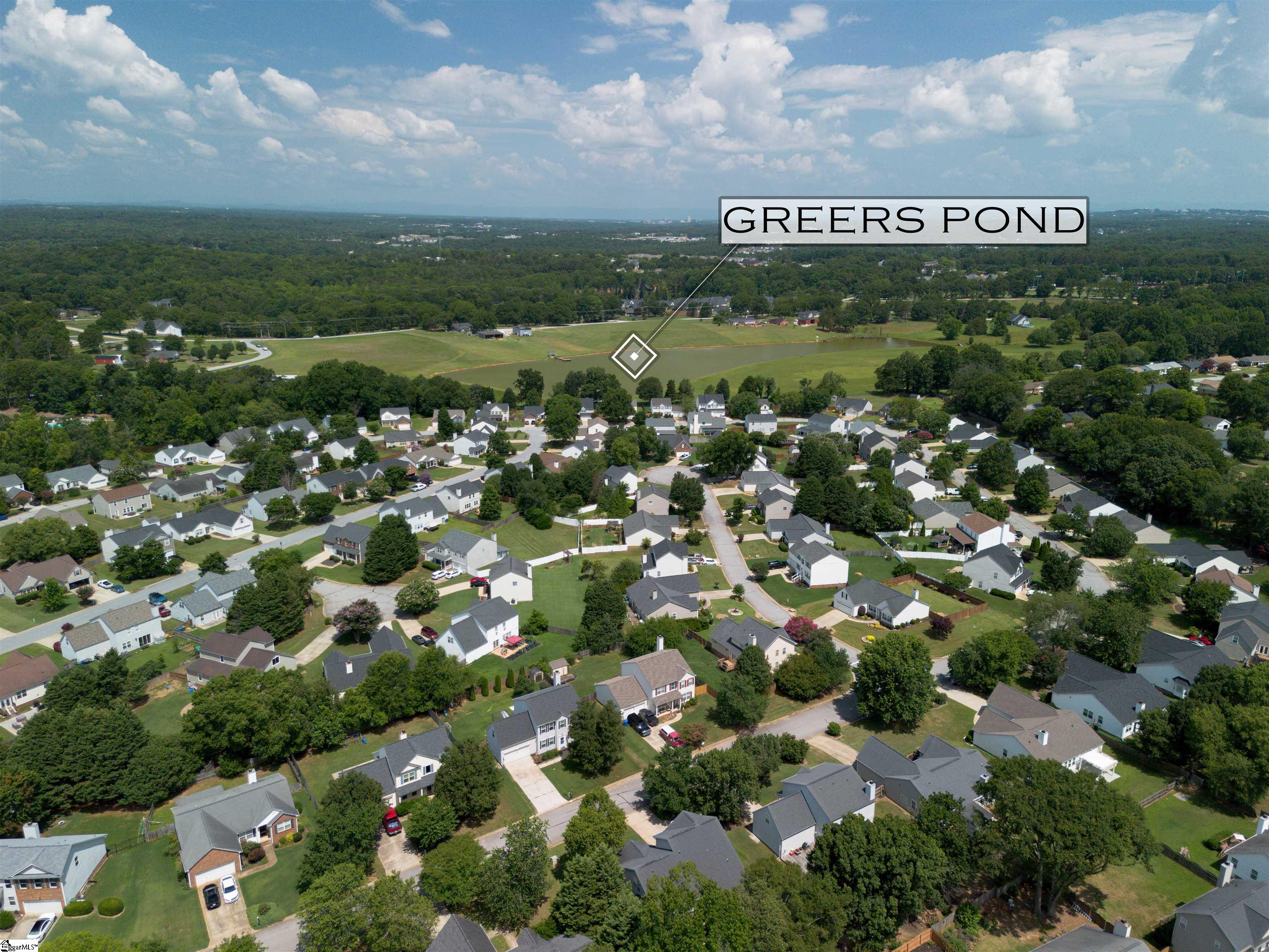 104 Golden Crest Court Mauldin, SC 29662