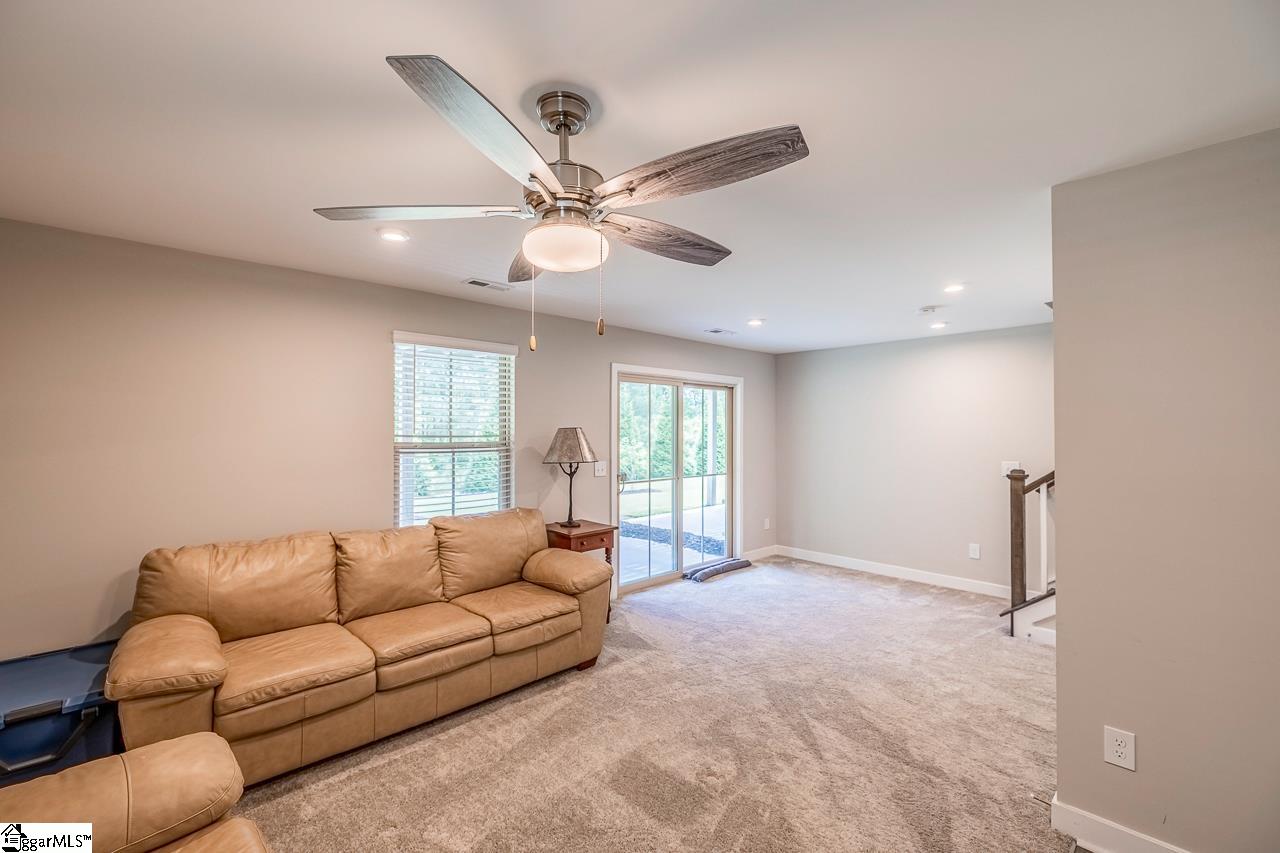 147 Eagle Wood Drive Greenville, SC 29607