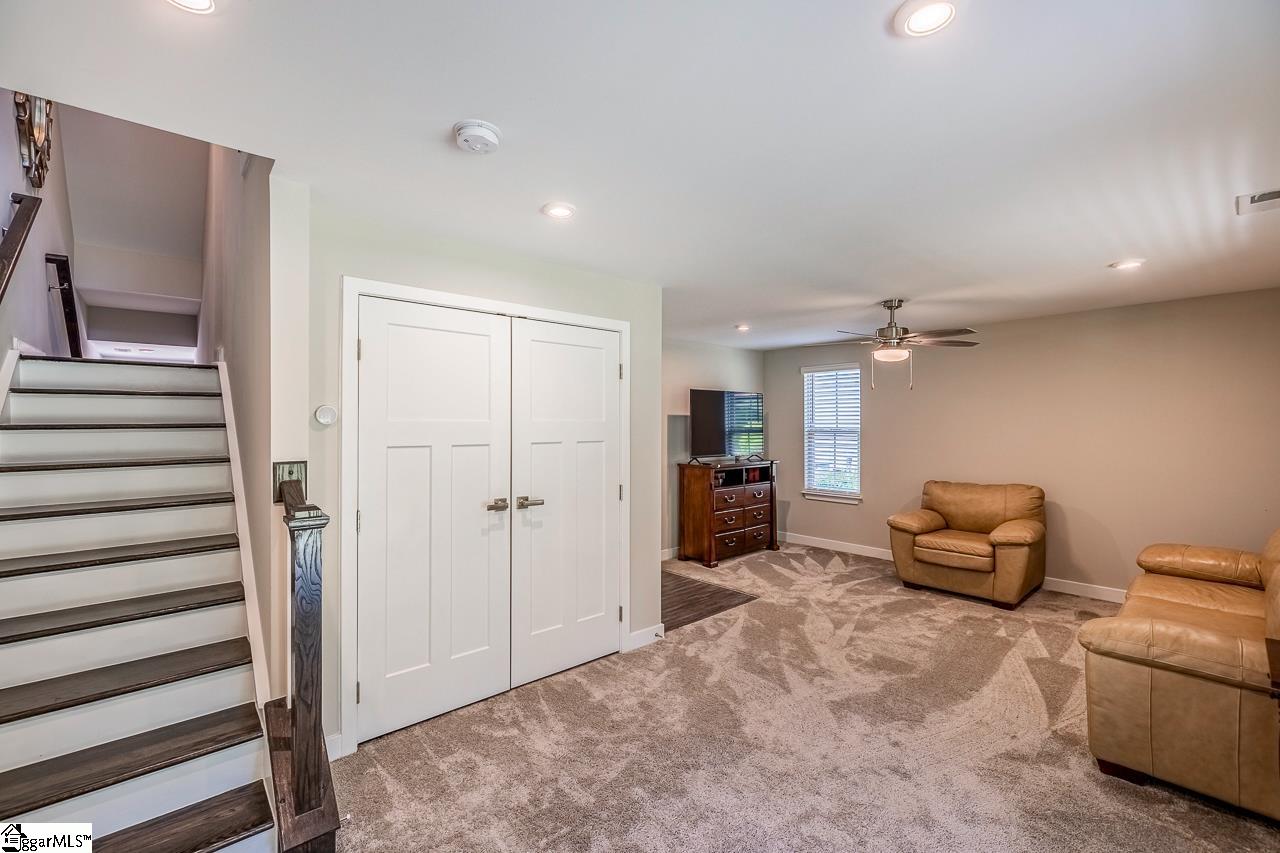 147 Eagle Wood Drive Greenville, SC 29607