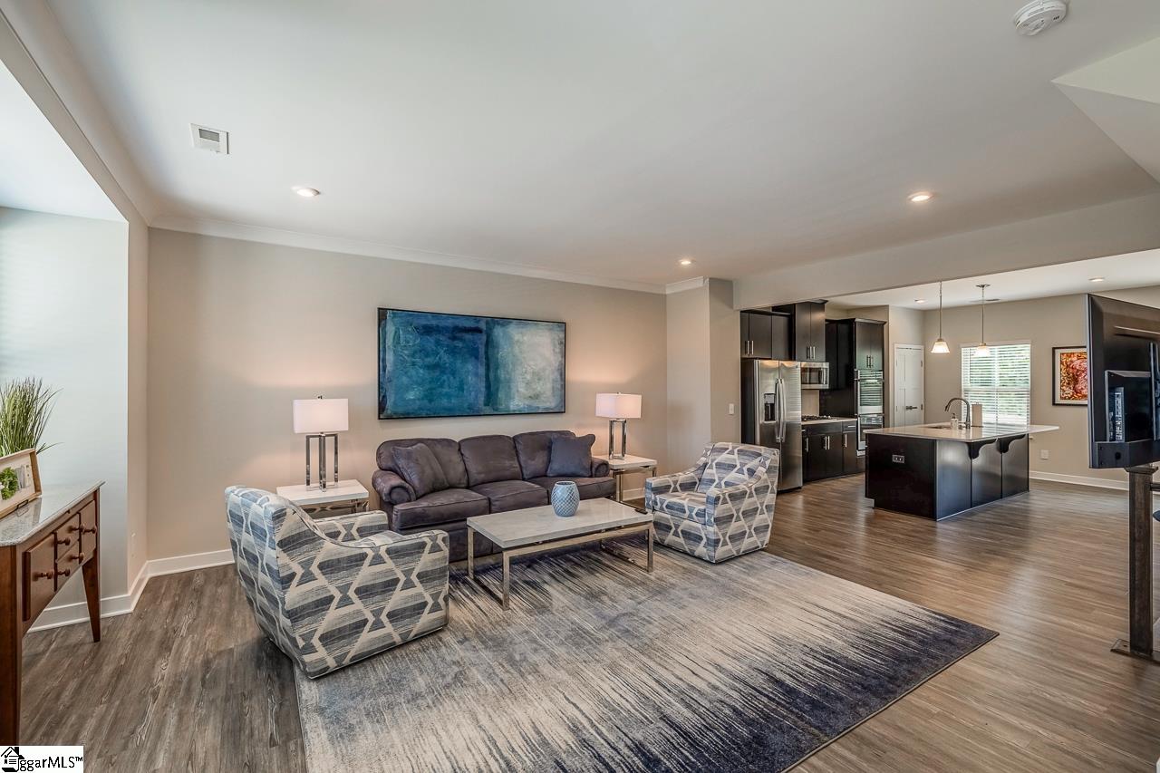 147 Eagle Wood Drive Greenville, SC 29607