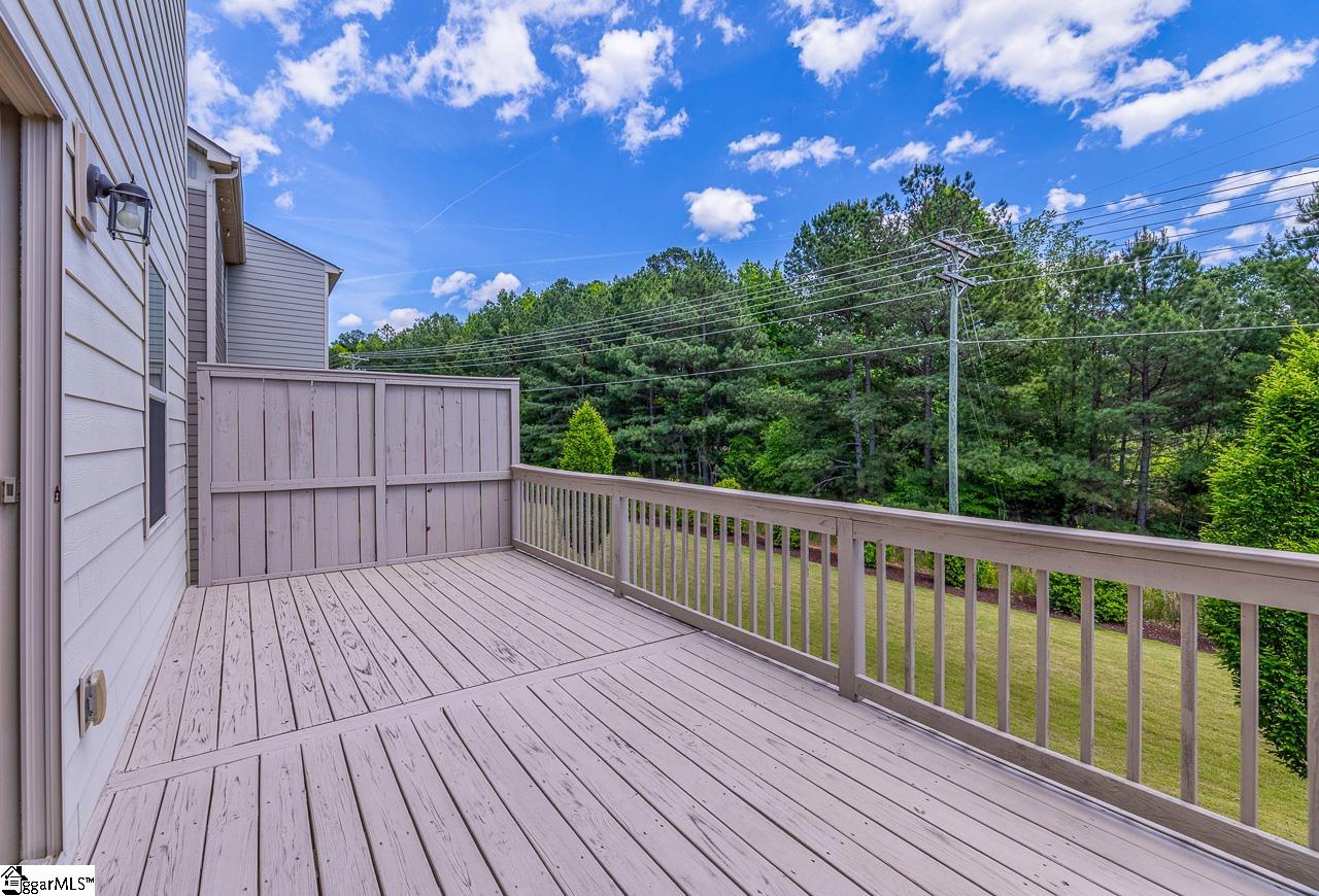 147 Eagle Wood Drive Greenville, SC 29607