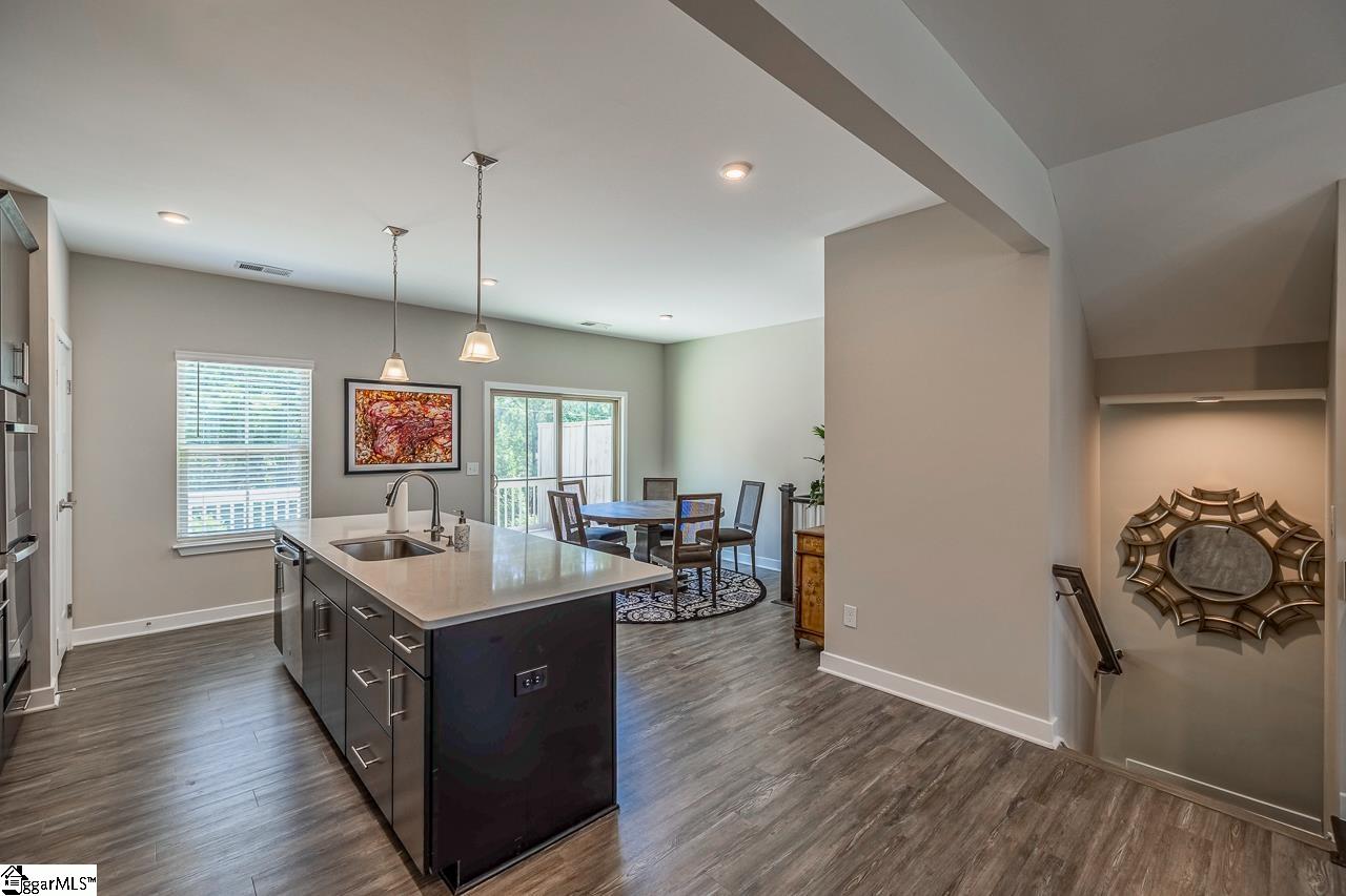 147 Eagle Wood Drive Greenville, SC 29607