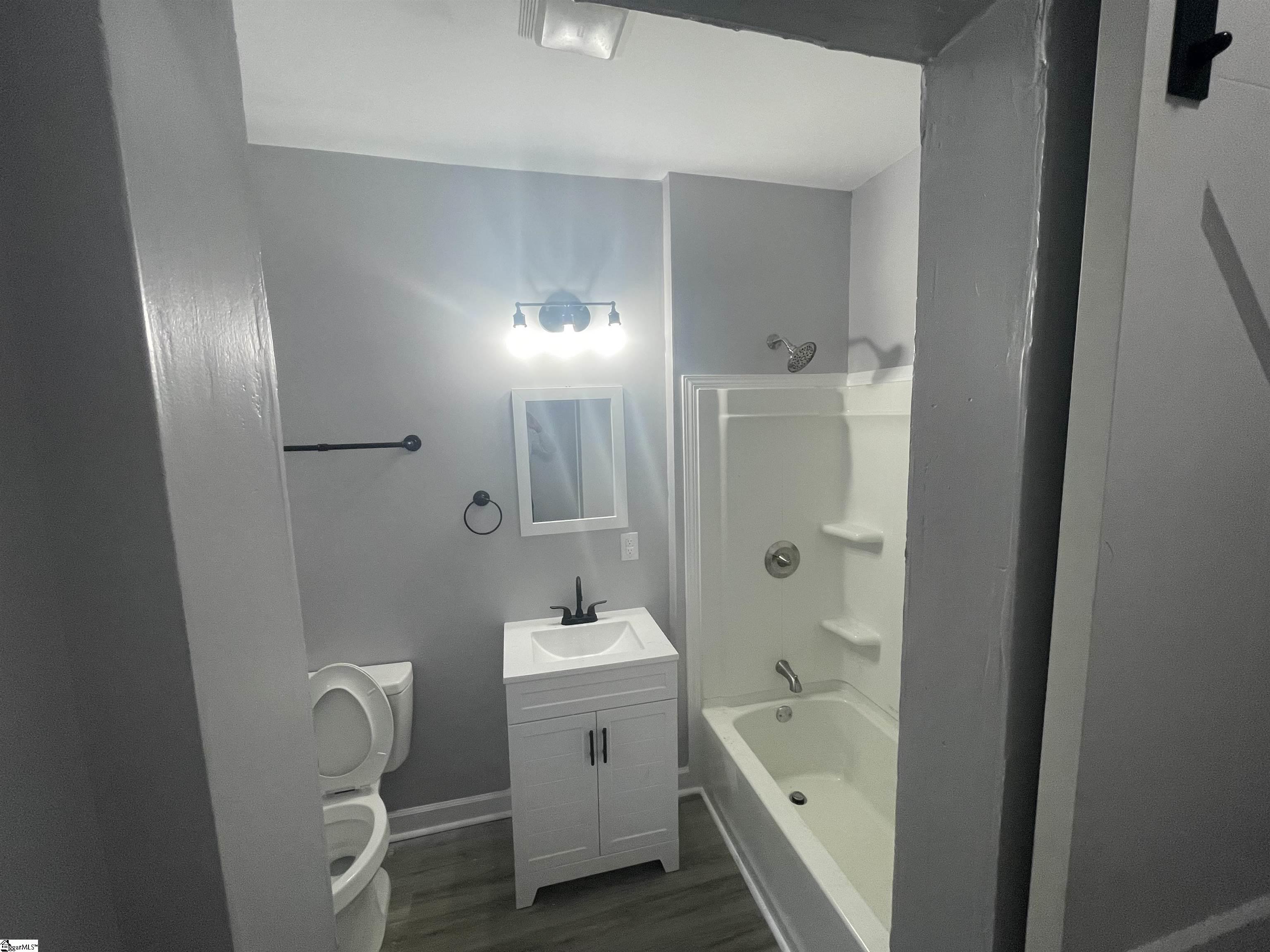 210 Washborn Avenue Pendelton, SC 29670