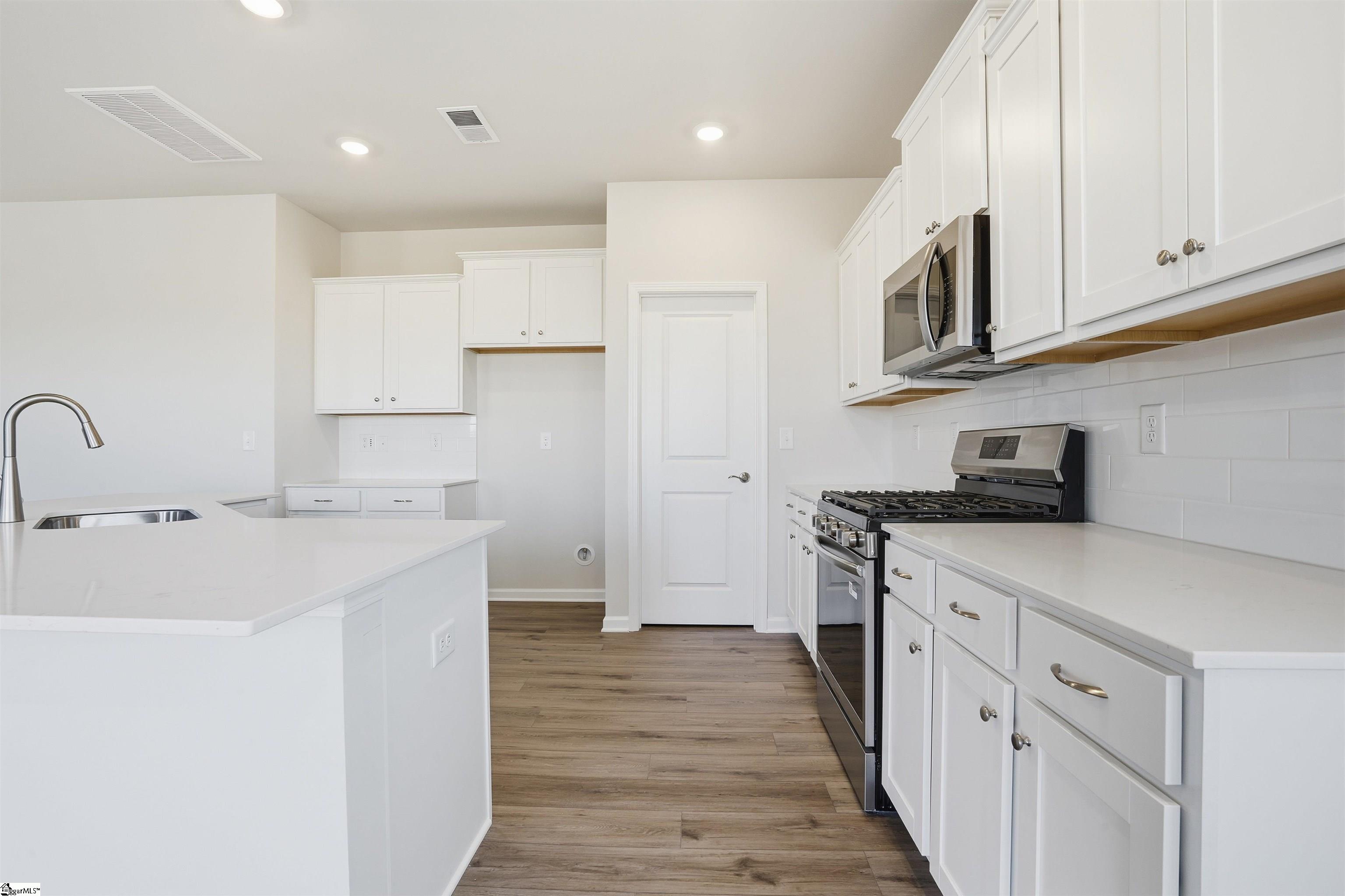 178 Farmwell Drive Woodruff, SC 29388