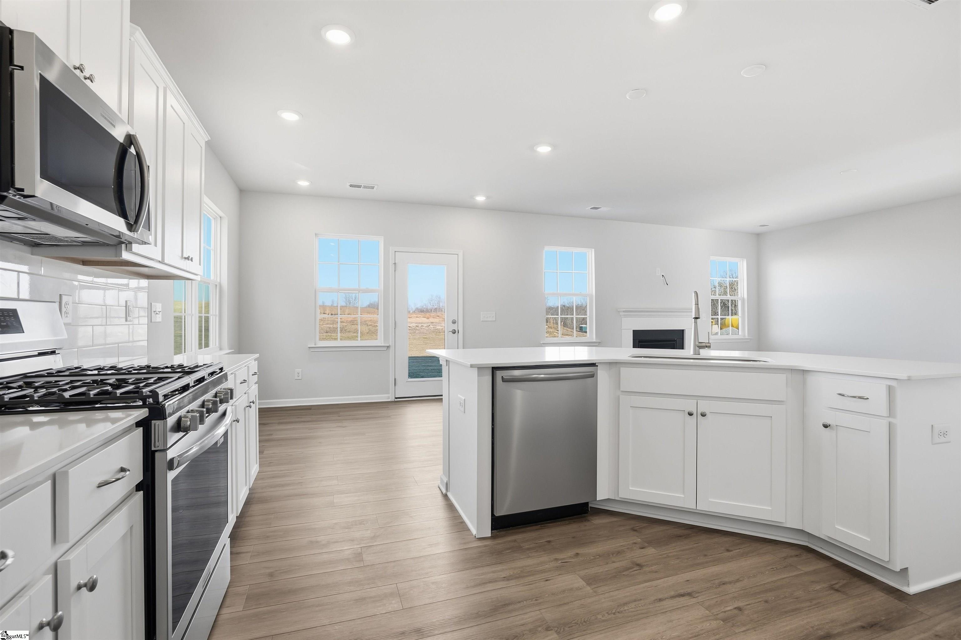 178 Farmwell Drive Woodruff, SC 29388