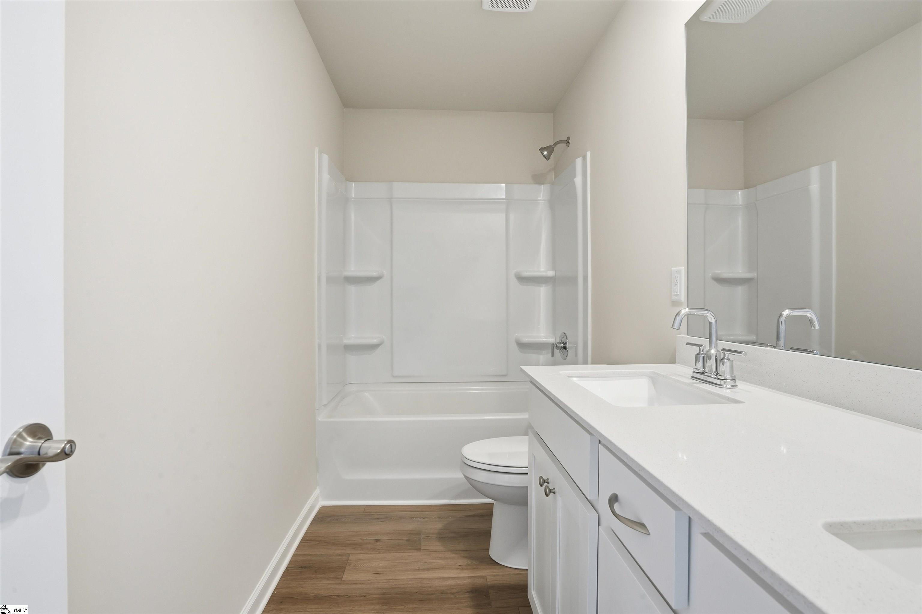 178 Farmwell Drive Woodruff, SC 29388