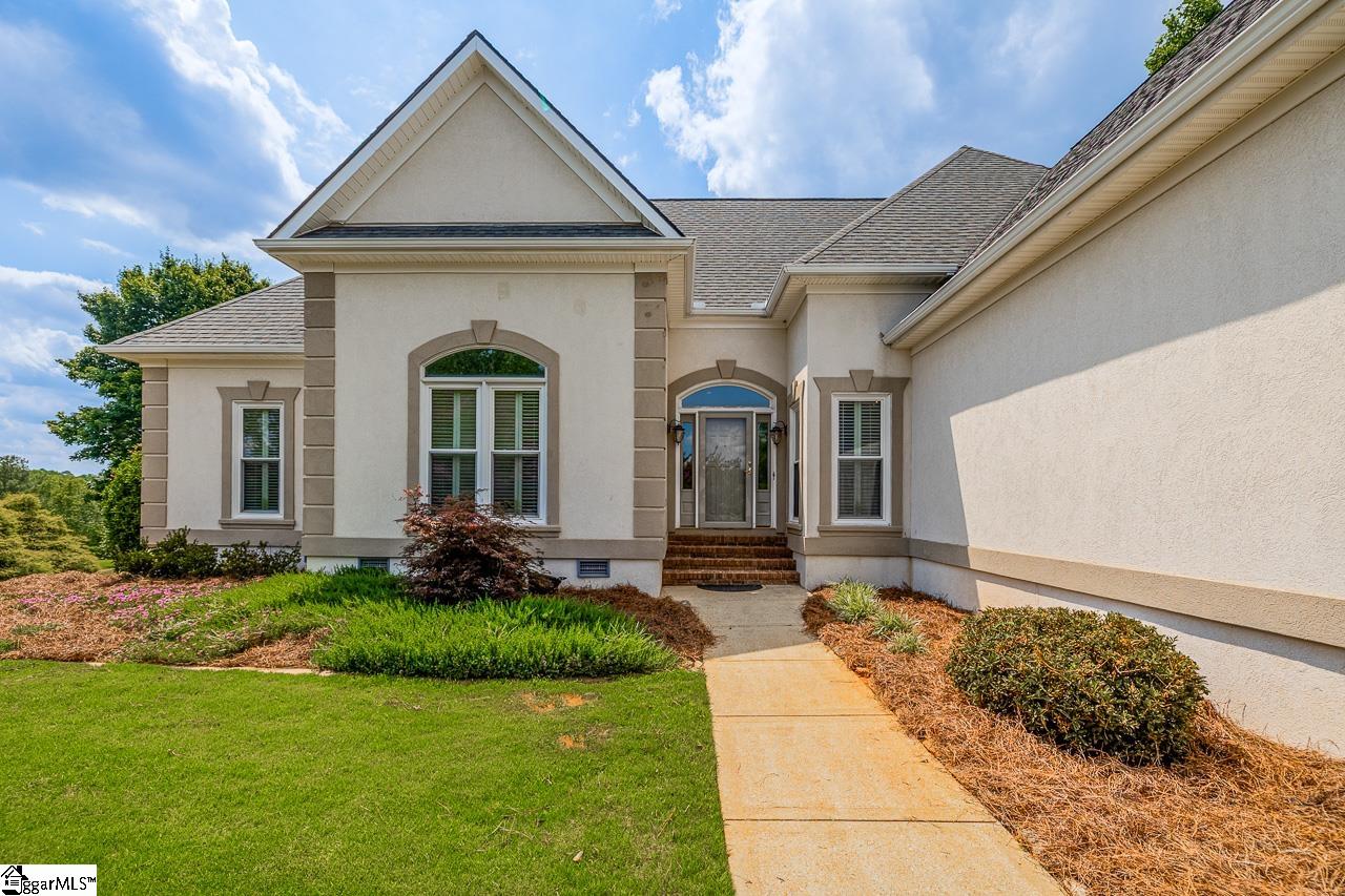 724 W Tara Lane Duncan, SC 29334