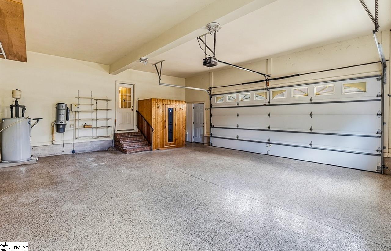 724 W Tara Lane Duncan, SC 29334