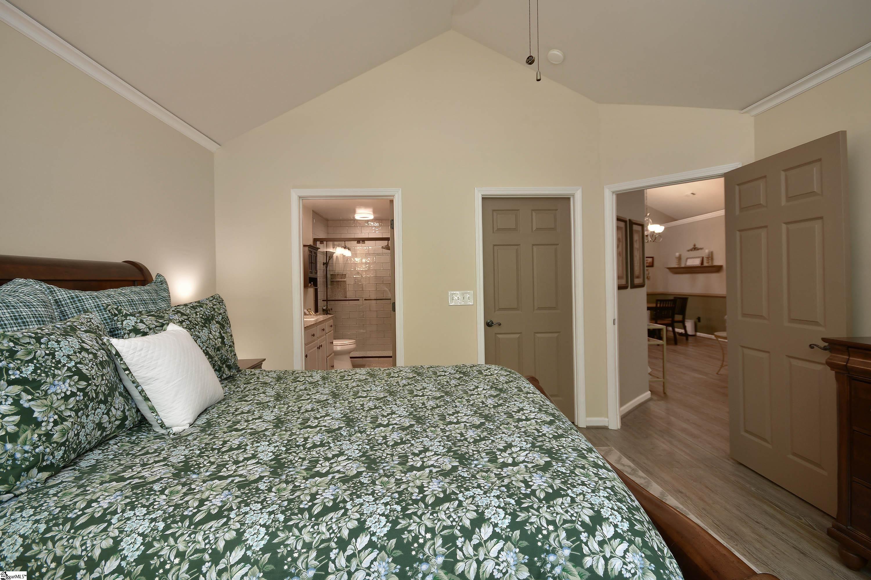 1703 Heritage Club Drive Greenville, SC 29615