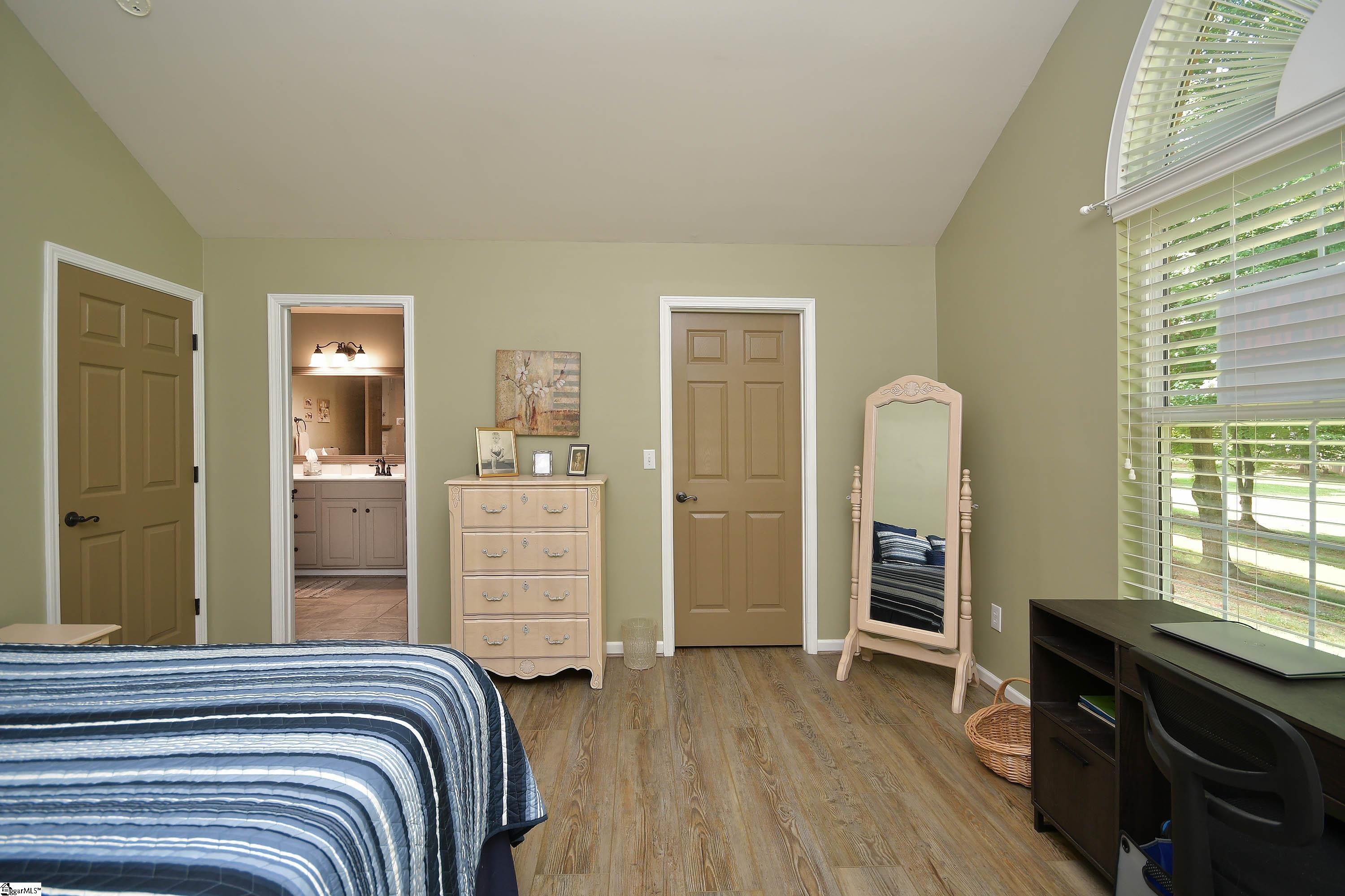 1703 Heritage Club Drive Greenville, SC 29615