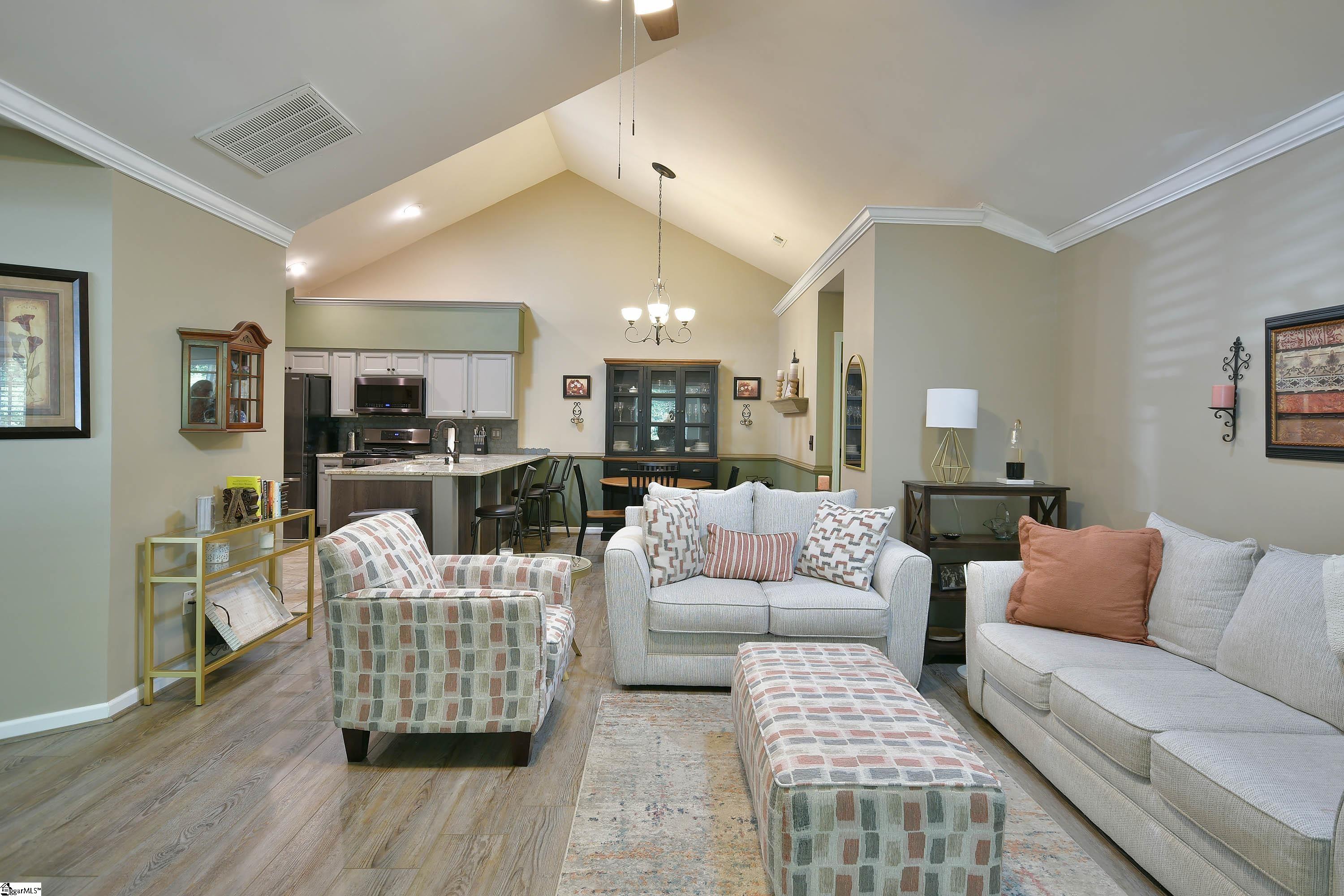 1703 Heritage Club Drive Greenville, SC 29615