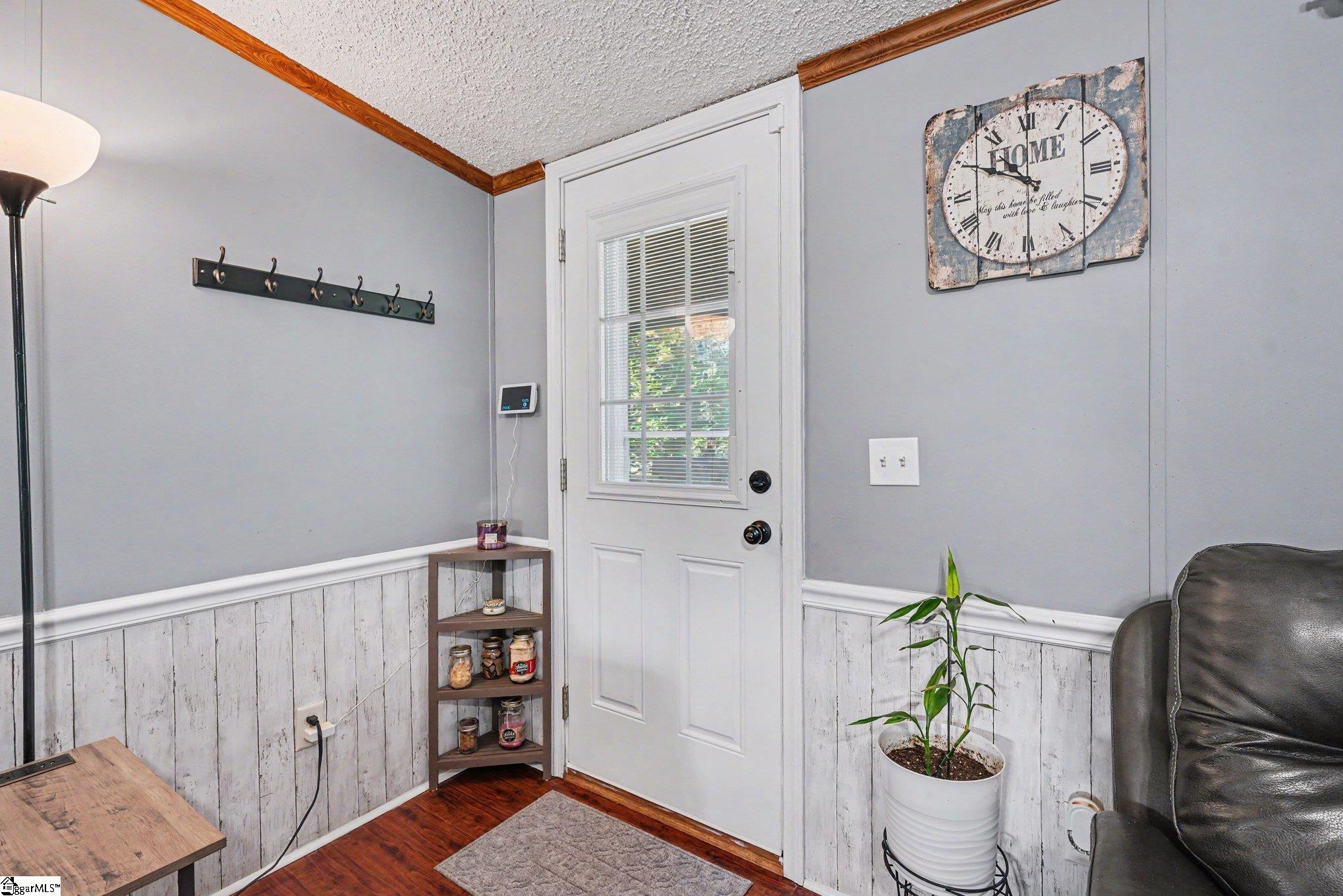 208 Sassafras Drive Laurens, SC 29360