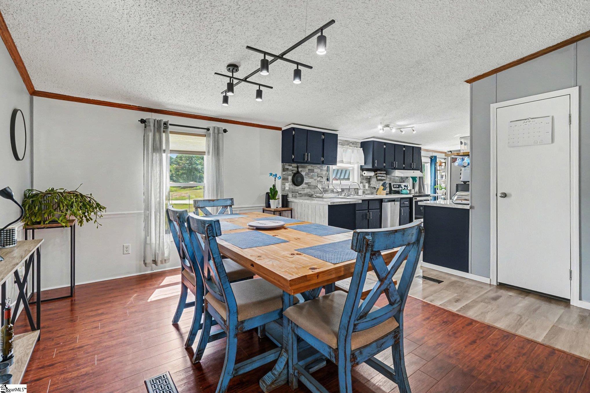 208 Sassafras Drive Laurens, SC 29360